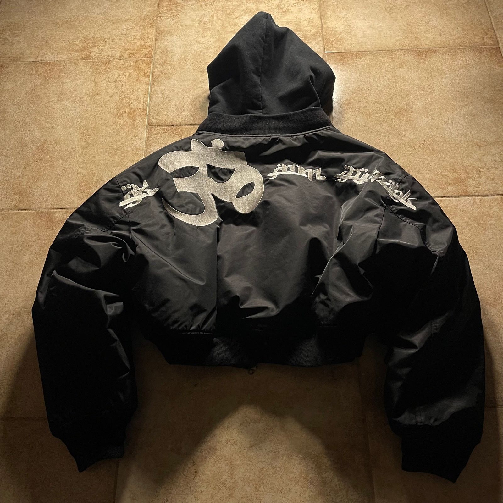 Japanese Brand Vetements Style Arabic Embroidery Orange Black Bomber Jacket Size US M / EU 48-50 / 2 - 4 Thumbnail