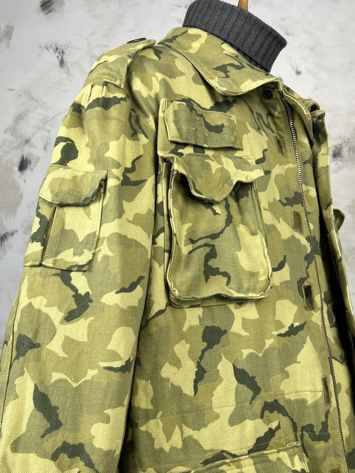 Vintage Vintage Military Camouflage Field Jacket Parka Size S - M Size US M / EU 48-50 / 2 - 6 Thumbnail