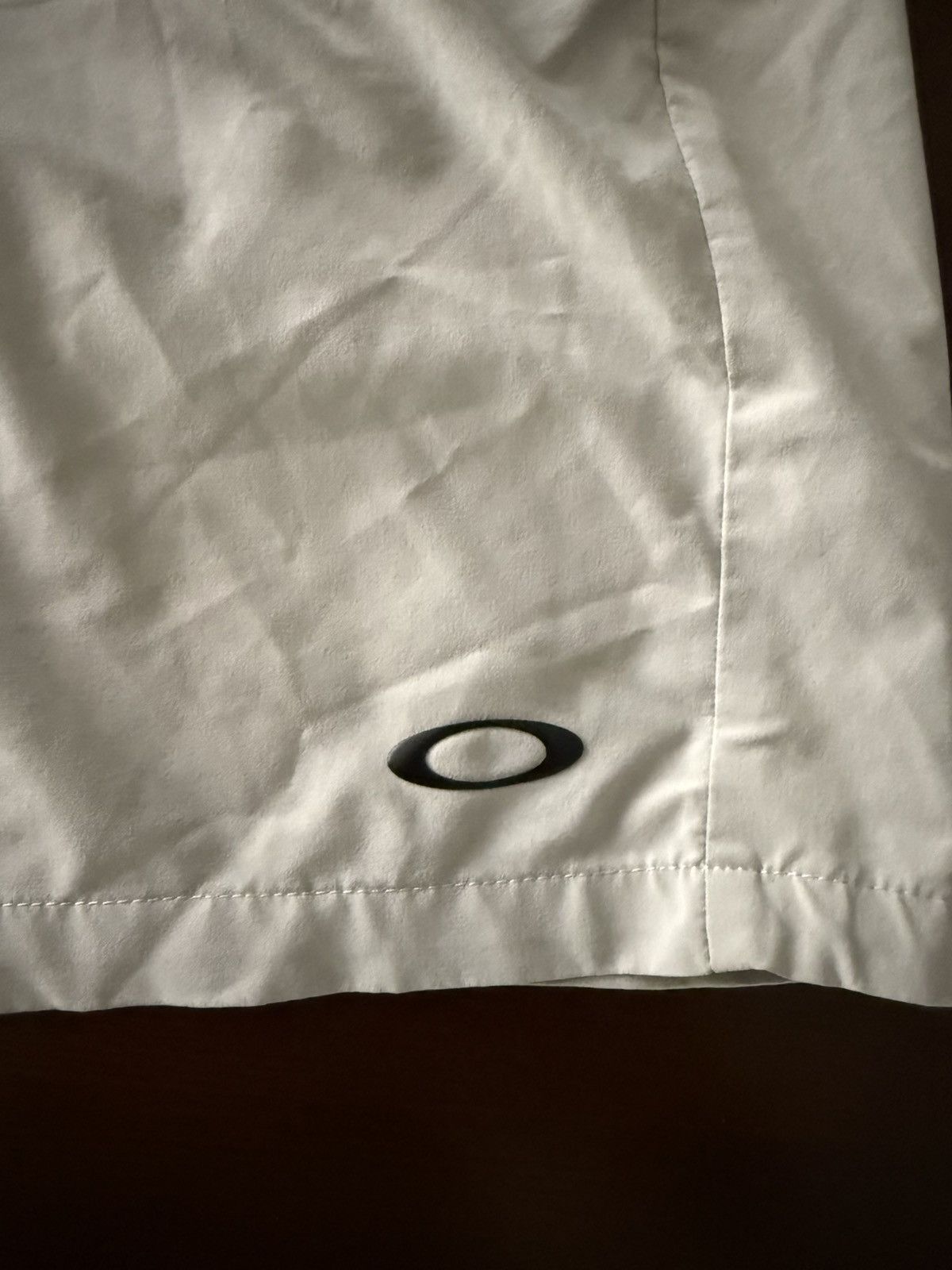 Oakley White Oakley Shorts Size 36 Size US 36 / EU 52 - 2 Thumbnail