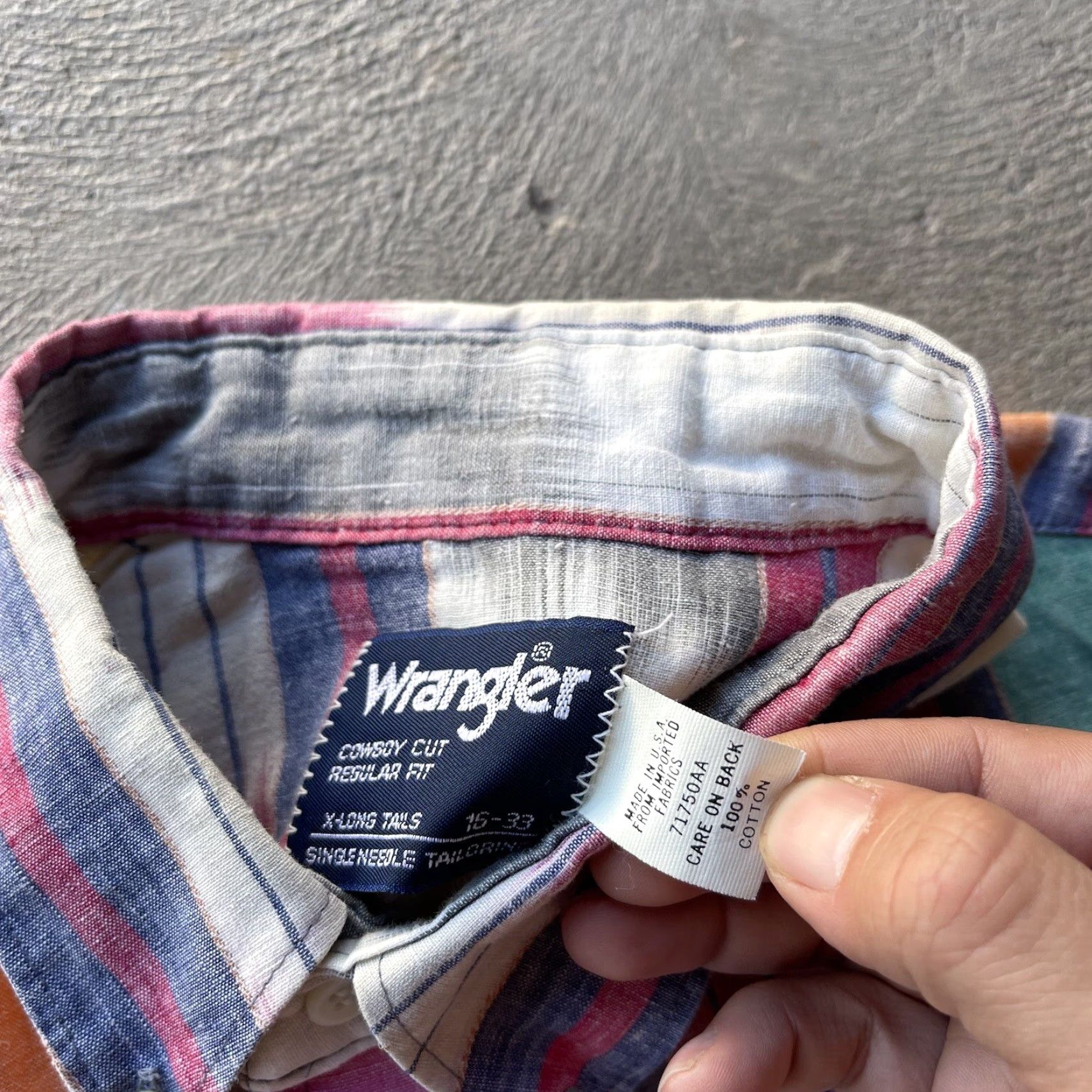 Wrangler VINTAGE Wrangler Shirt Mens Button-Up Western Aztec Long Sleeve White Cotton 16 33 M Mens Size US M / EU 48-50 / 2 - 6 Thumbnail