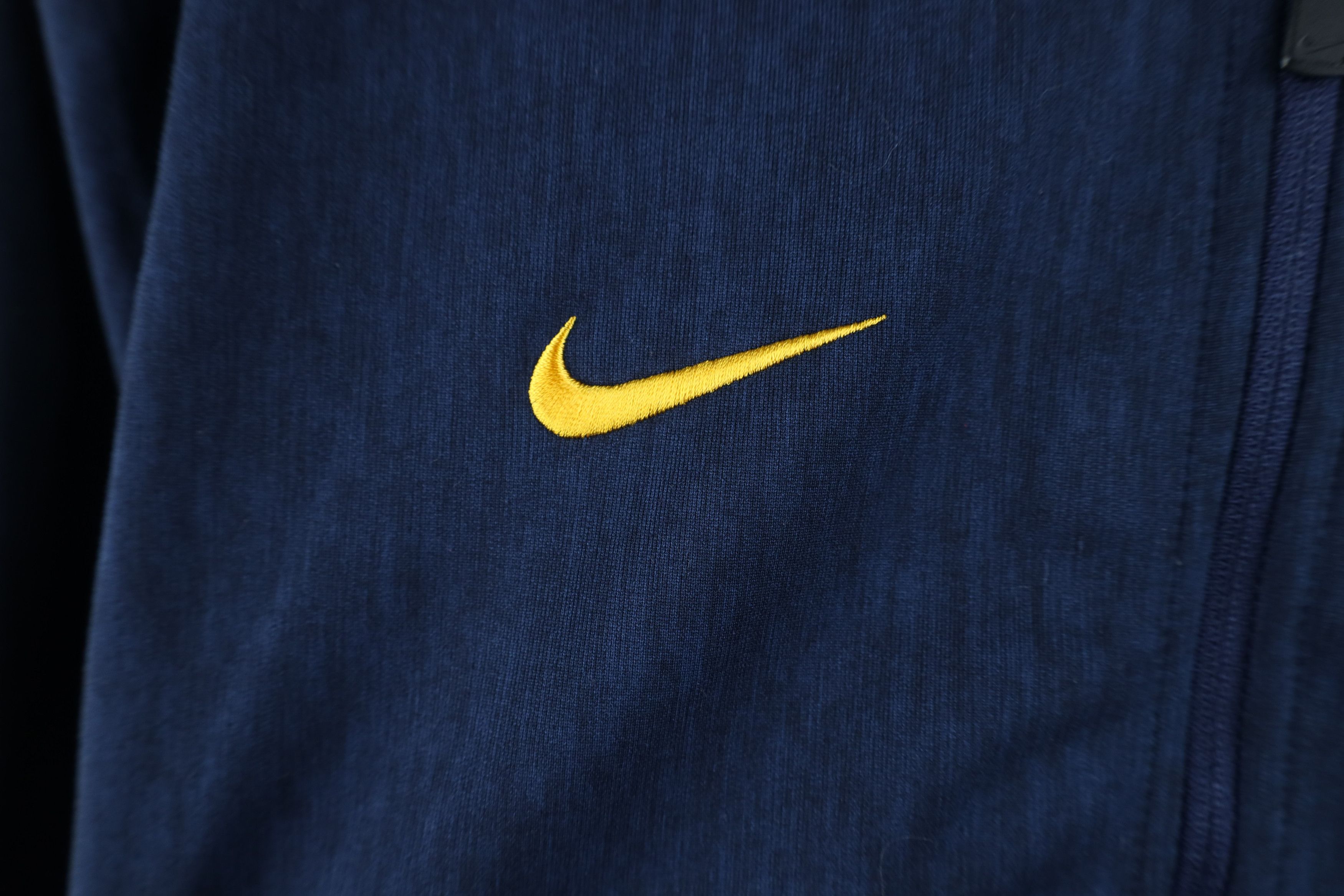 Nike × Vintage Nike Issued University of Toledo Basketball Half Zip Sweater Size US S / EU 44-46 / 1 - 5 Thumbnail