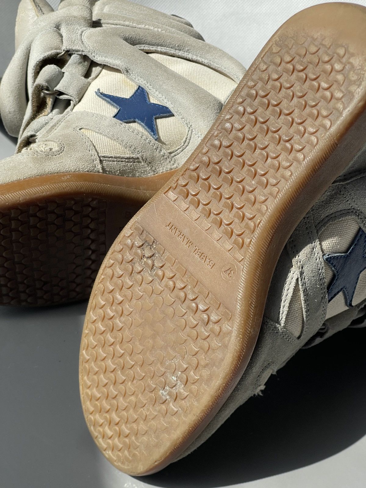 Isabel Marant Authentic Isabel Marant Etoile Bekett sneakers Suede Wedge Size US 7 / IT 37 - 12 Thumbnail