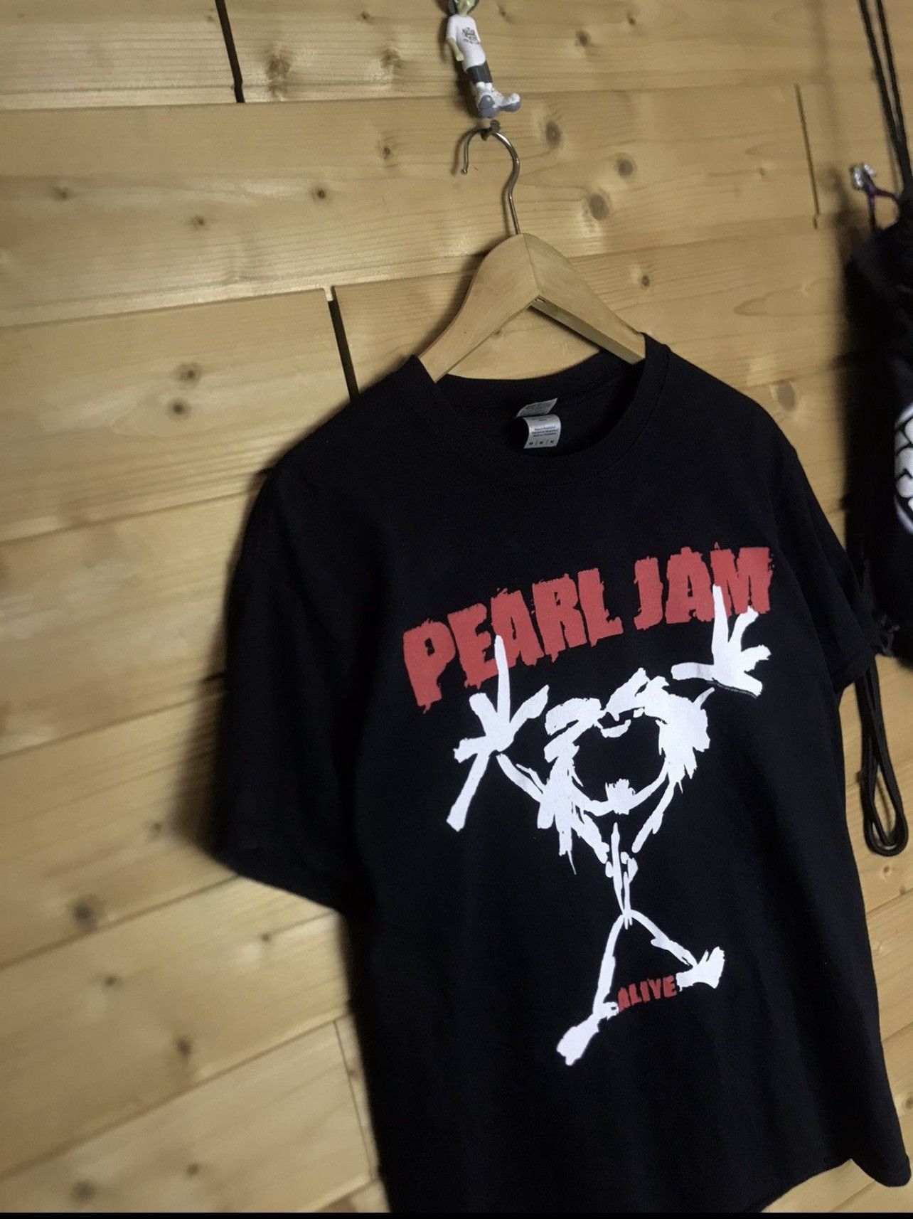 Band Tees Pearl Jam alive t shirt Size US M / EU 48-50 / 2 - 2 Thumbnail