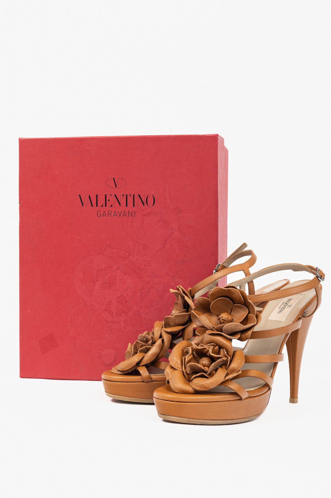 Valentino Valentino Garavani Brown Leather Rosette Platform Sandals Size US 8.5 / IT 38.5 - 10 Thumbnail