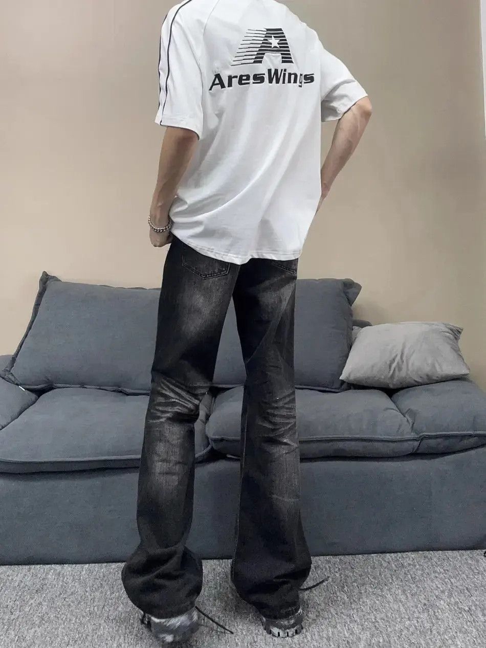 Japanese Brand Retro straight leg slightly flared distressed jeans Size US 32 / EU 48 - 5 Thumbnail