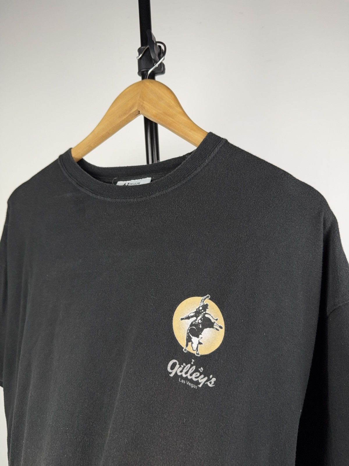 Vintage Vintage Gilley’s Las Vegas Bull Graphic T-Shirt Black XL Size US XL / EU 56 / 4 - 4 Thumbnail