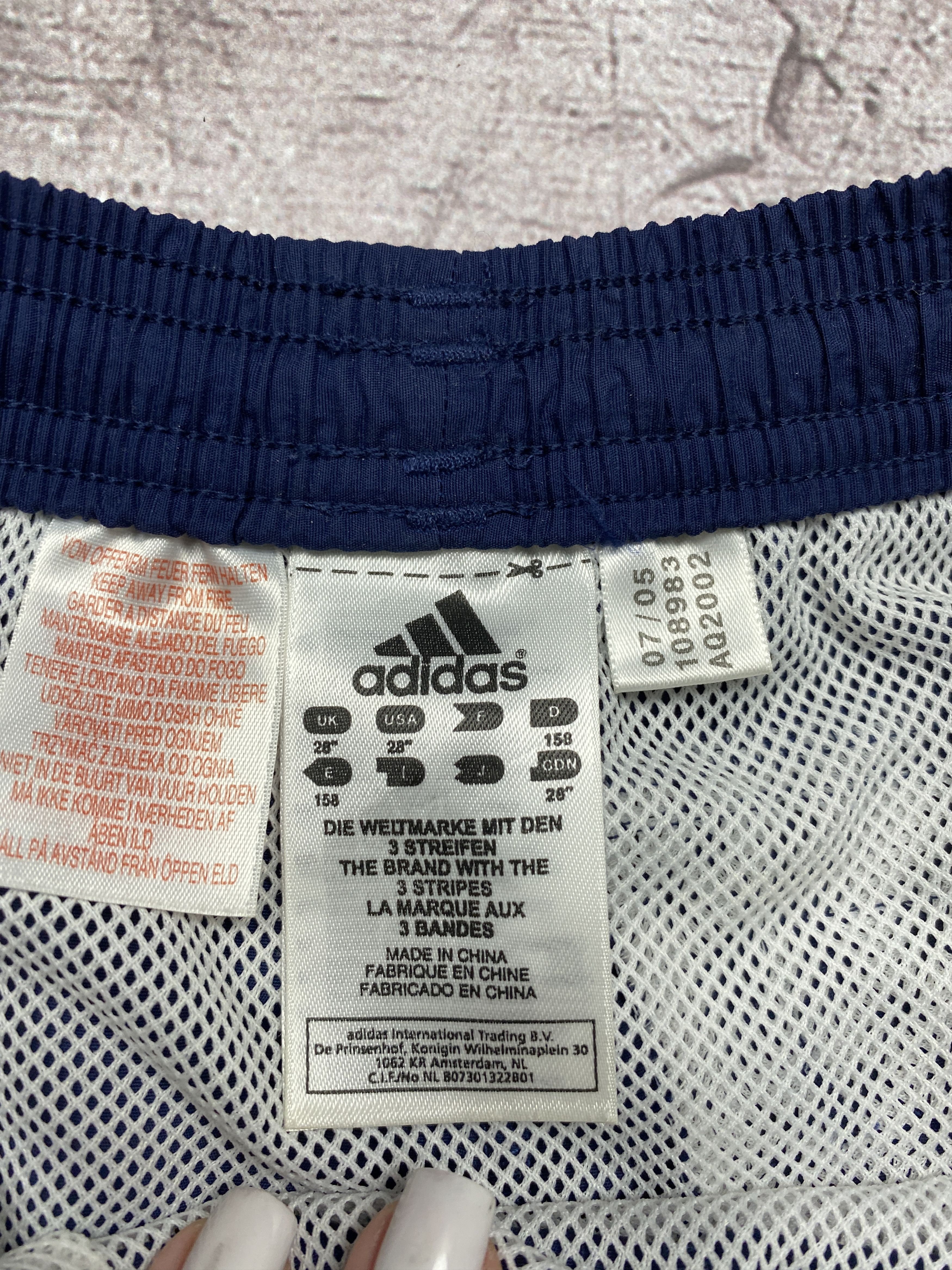 Adidas × Vintage Adidas Vintage Mens Nylon Shorts Size US 28 / EU 44 - 4 Thumbnail