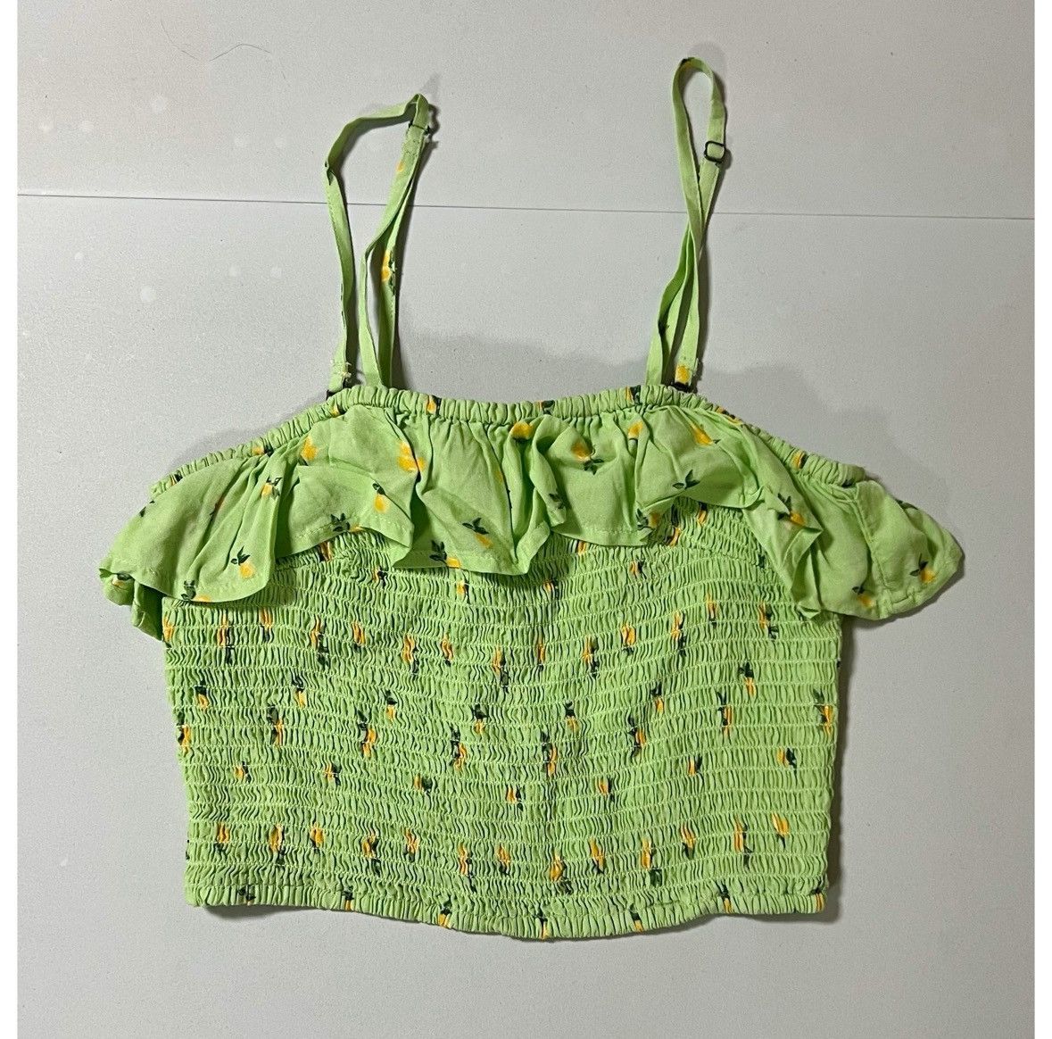 Hollister Hollister Green Lemons Floral Ruffle Crop Top Shirt Size S🍋✨ Size S / US 4 / IT 40 - 2 Thumbnail