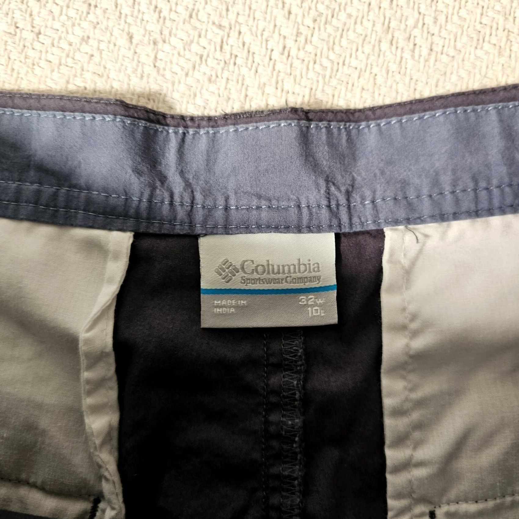Vintage Columbia Shorts Men 32 Gray Cargo Elastic Waist Hiking Fishing 10L Size US 32 / EU 48 - 2 Thumbnail