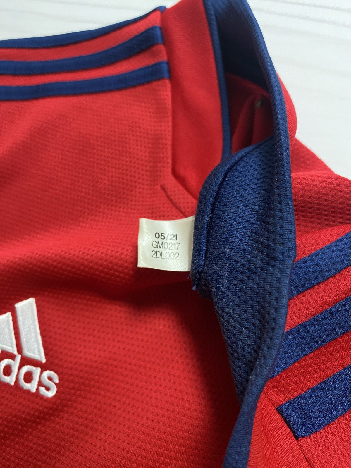 Adidas Adidas Arsenal 2021/22 home soccer football y2k jersey Size US M / EU 48-50 / 2 - 5 Thumbnail