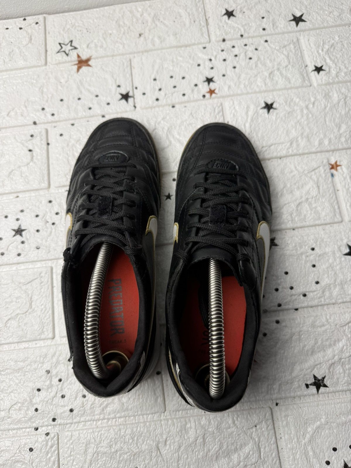 Nike Nike Tiempo Mystic III IC US7 UK6 EUR40 Leather boots Soccer Size US 7 / EU 40 - 9 Thumbnail