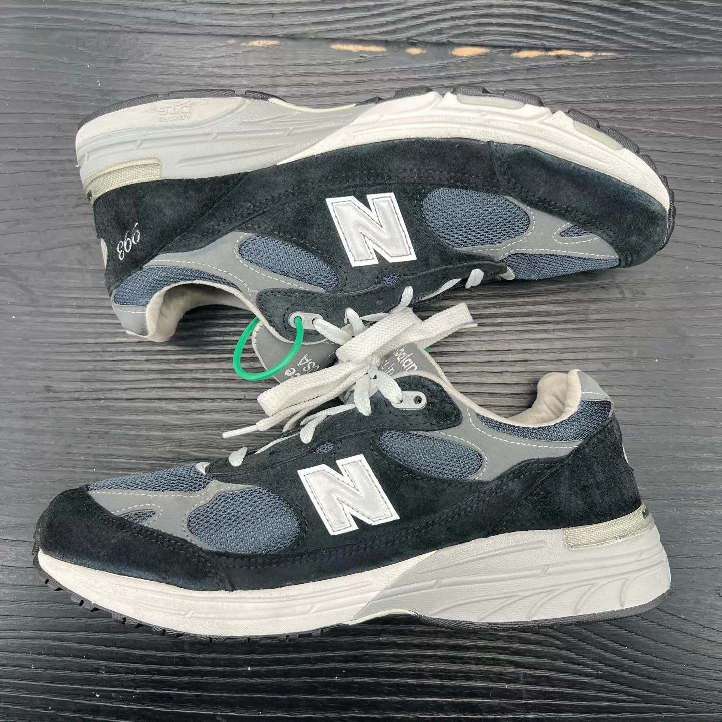 New Balance New Balance 993 Navy 44.5 Size US 10.5 / EU 43-44 - 3 Thumbnail