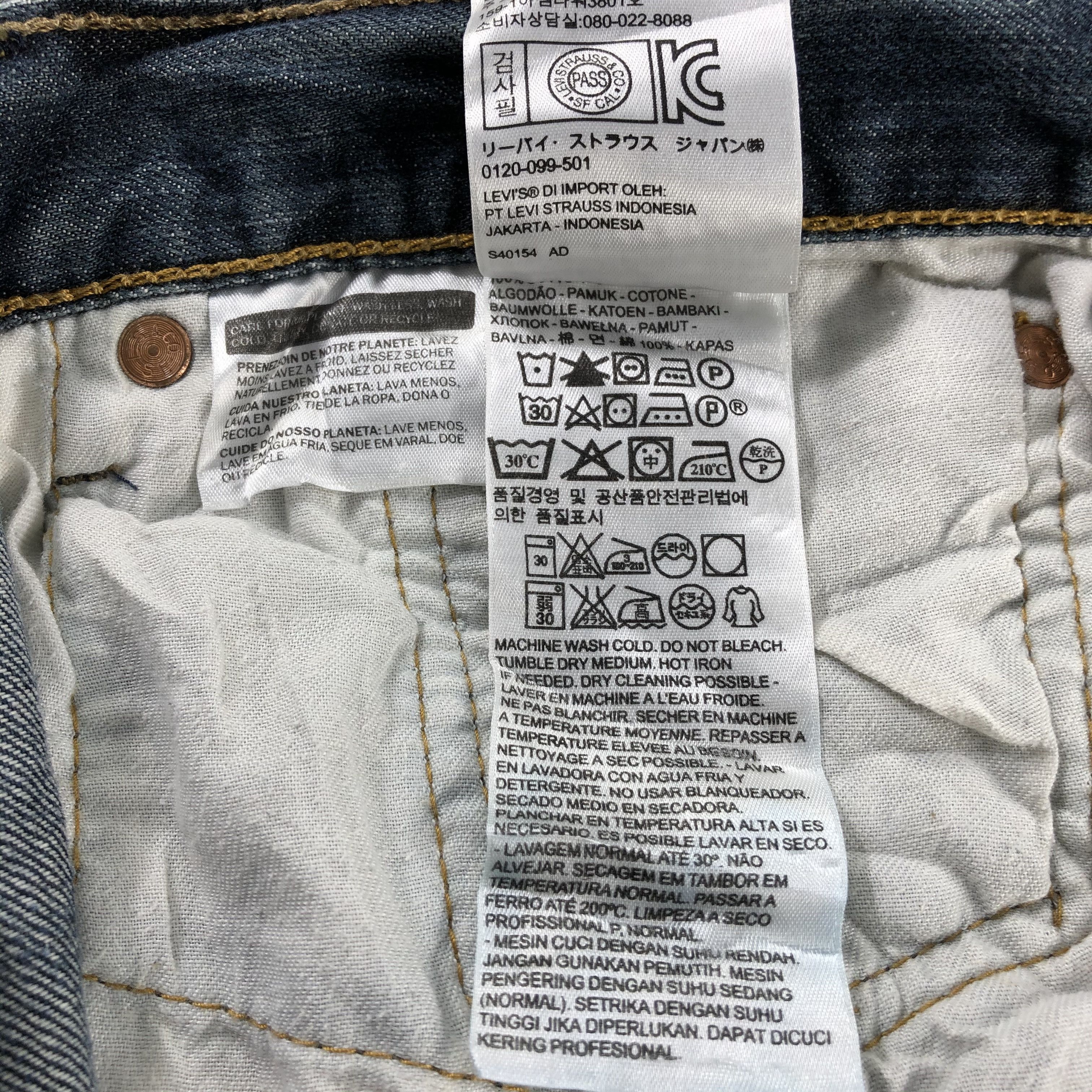 Levi's Vintage Blue Wash Levis 501 Jeans-J2353 Size US 36 / EU 52 - 12 Thumbnail