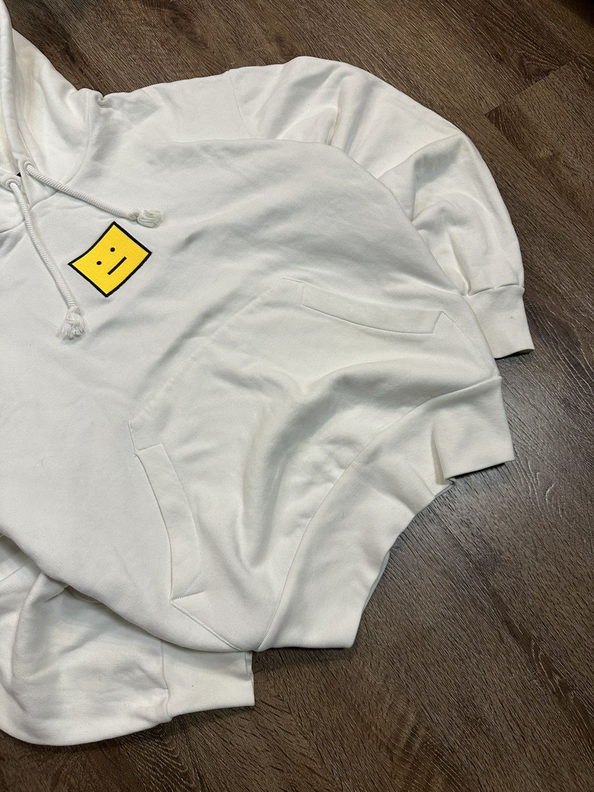 Acne Studios Vintage Acne Studios White Hoodie Center Logo Size US M / EU 48-50 / 2 - 2 Thumbnail
