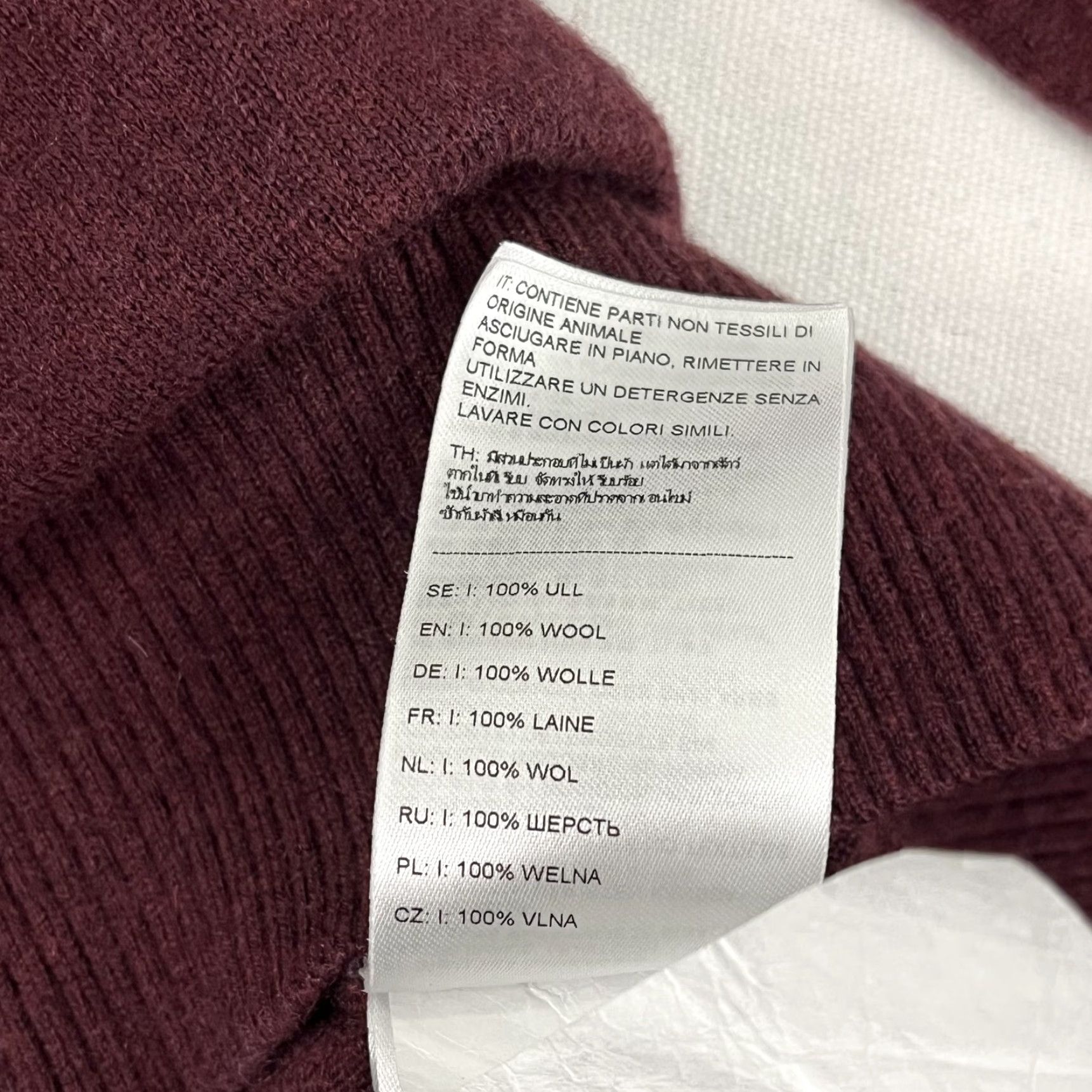 Vintage Fjallraven Sormland Sweater Womens XS Maroon Red Wool Lightweight Hiking Jumper Size XS / US 0-2 / IT 36-38 - 5 Thumbnail