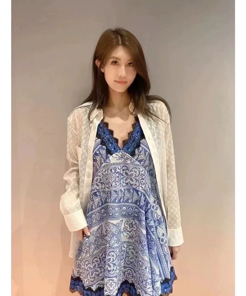 Louis Vuitton Louis Vuitton FW23 White and Blue Lace Dress Size XXS / US 00 / IT 34 - 6 Thumbnail