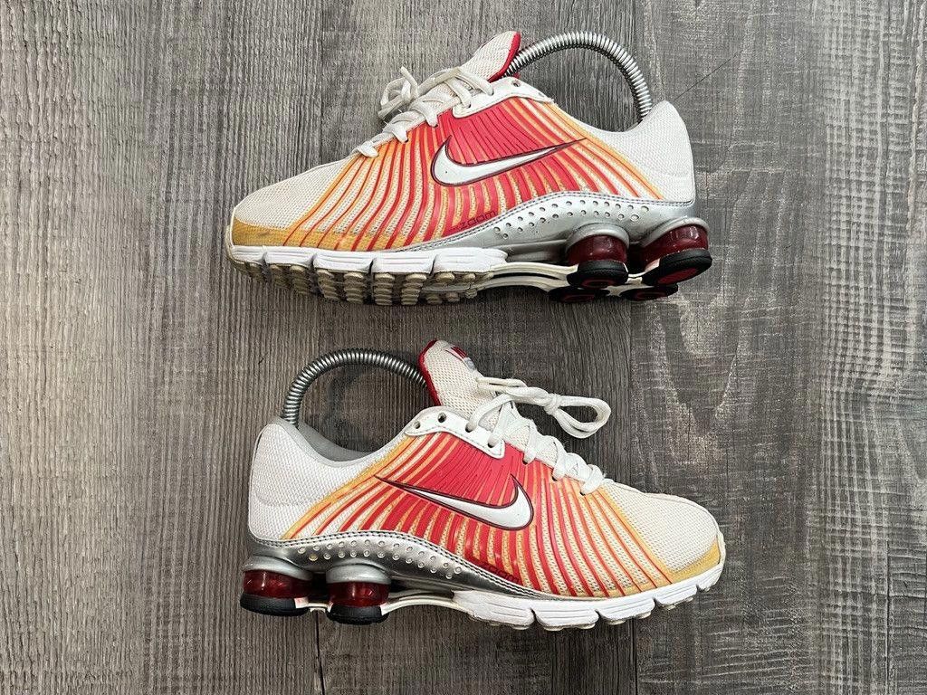 Nike NIKE • Nike Shox "2008 Experience+" (4M) Size US 5 / EU 37 - 3 Thumbnail