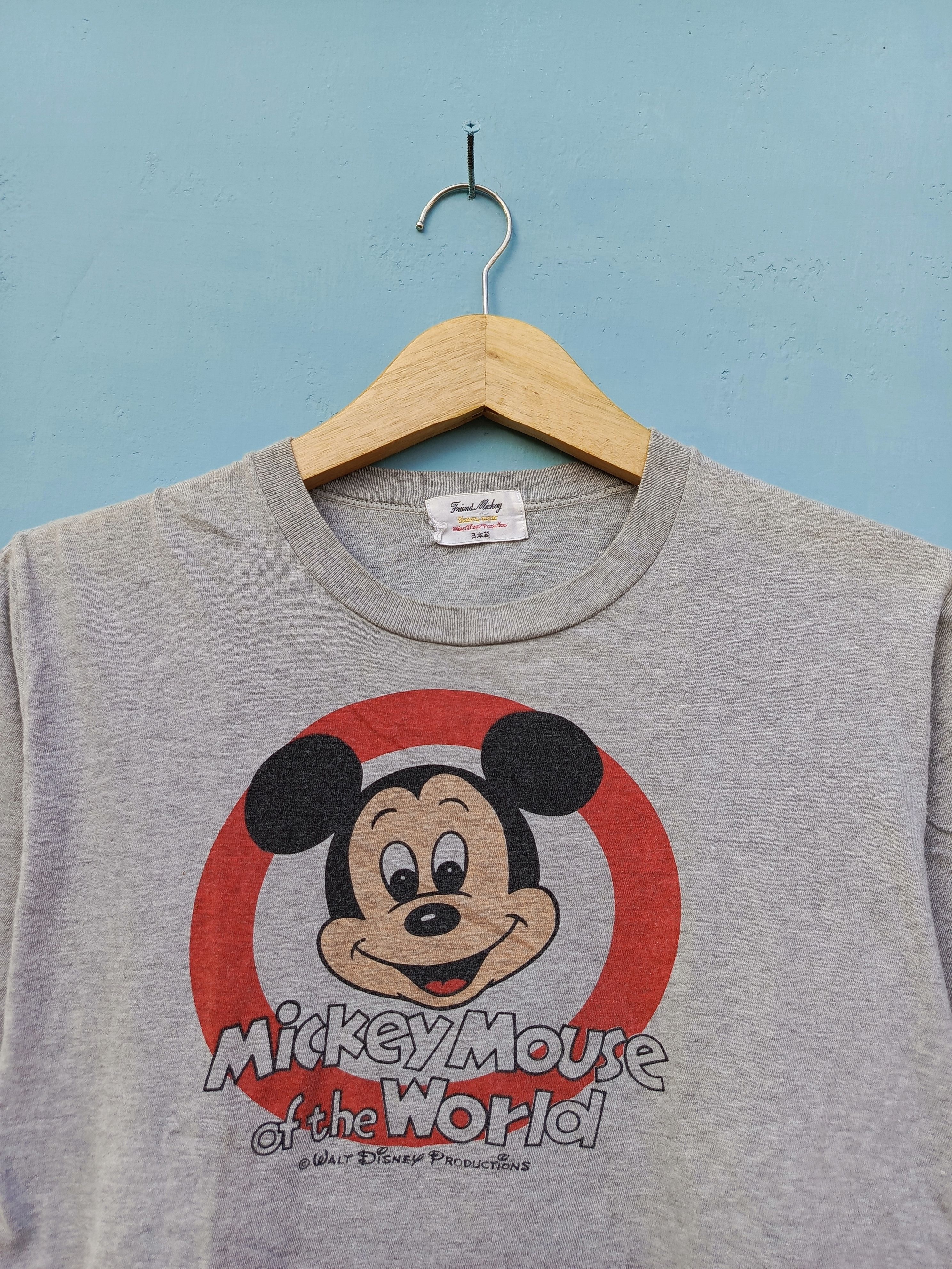 Mickey Mouse Vintage Mickey mouse of the world tshirt Size US S / EU 44-46 / 1 - 2 Thumbnail