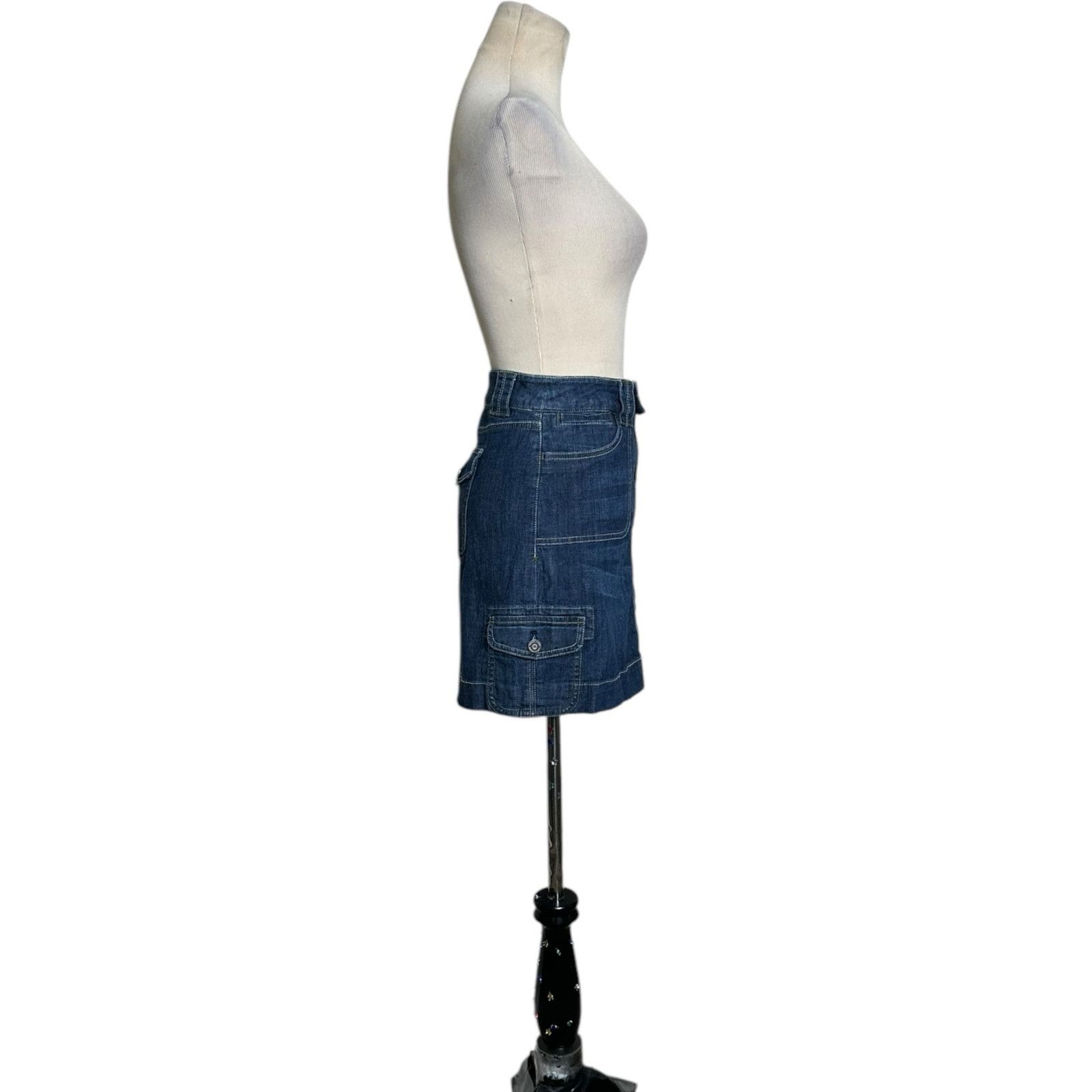 White House Black Market White House Black Market blue denim mini skirt size 4 Size 27" / US 4 / IT 40 - 8 Thumbnail