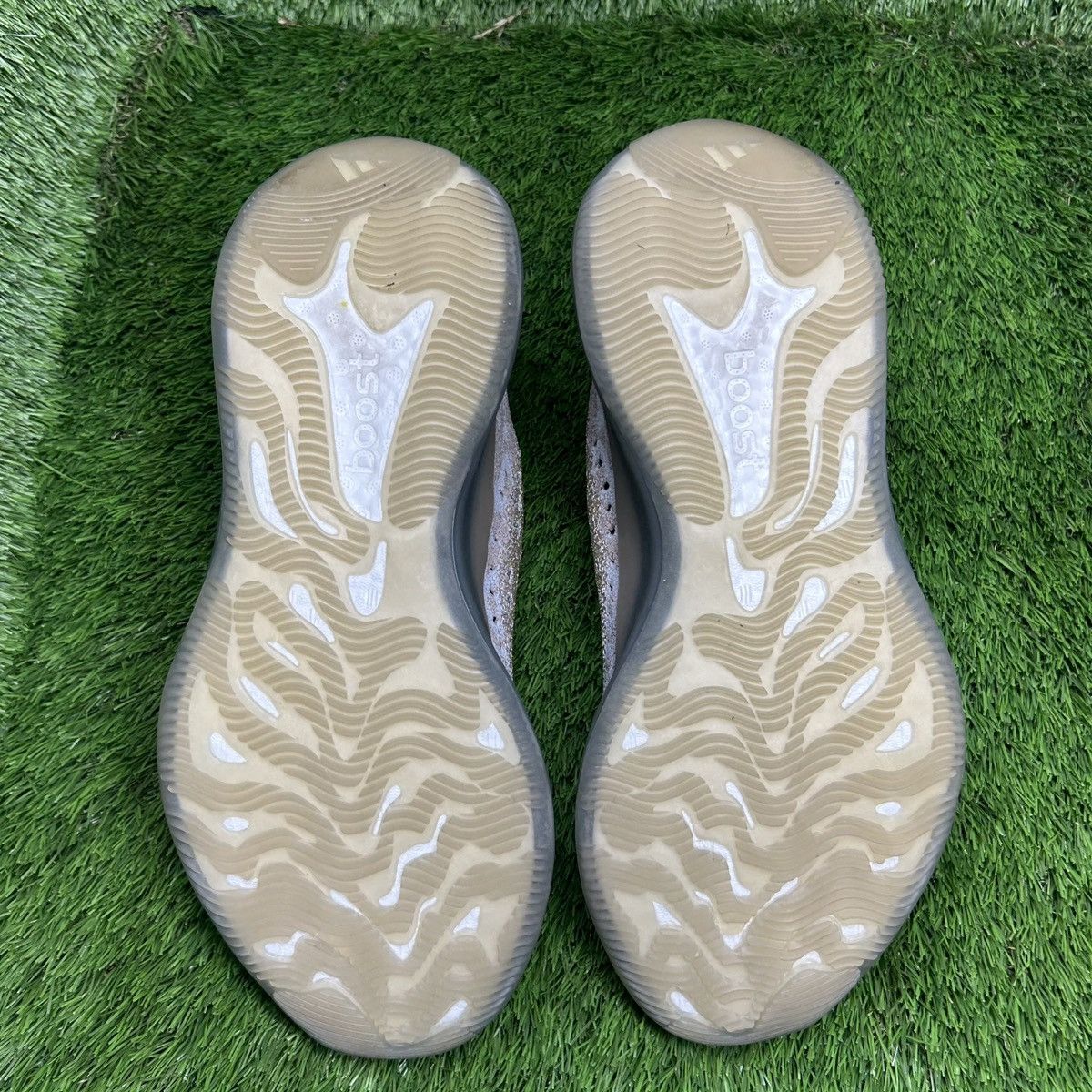 Yeezy Yeezy 380 “Pepper” Size US 12 / EU 45 - 5 Thumbnail