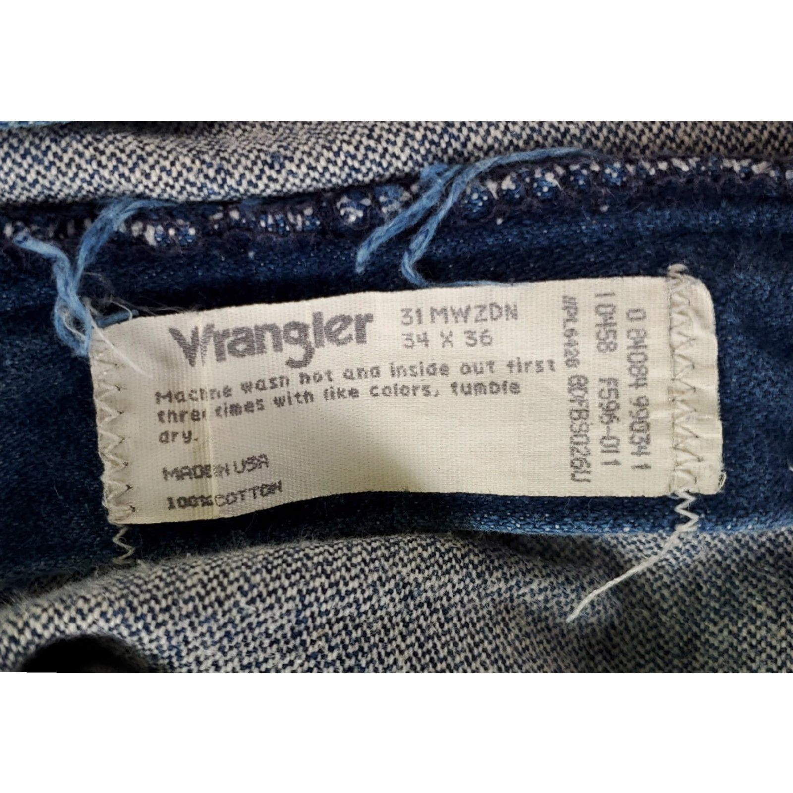 Wrangler VINTAGE Wrangler Jeans Blue VTG 80s 90s 31MWZ Made USA Mens 34x36 (33x36 Actual) Jeans Men Blue 80s 90s Wrangler Size US 33 - 4 Thumbnail