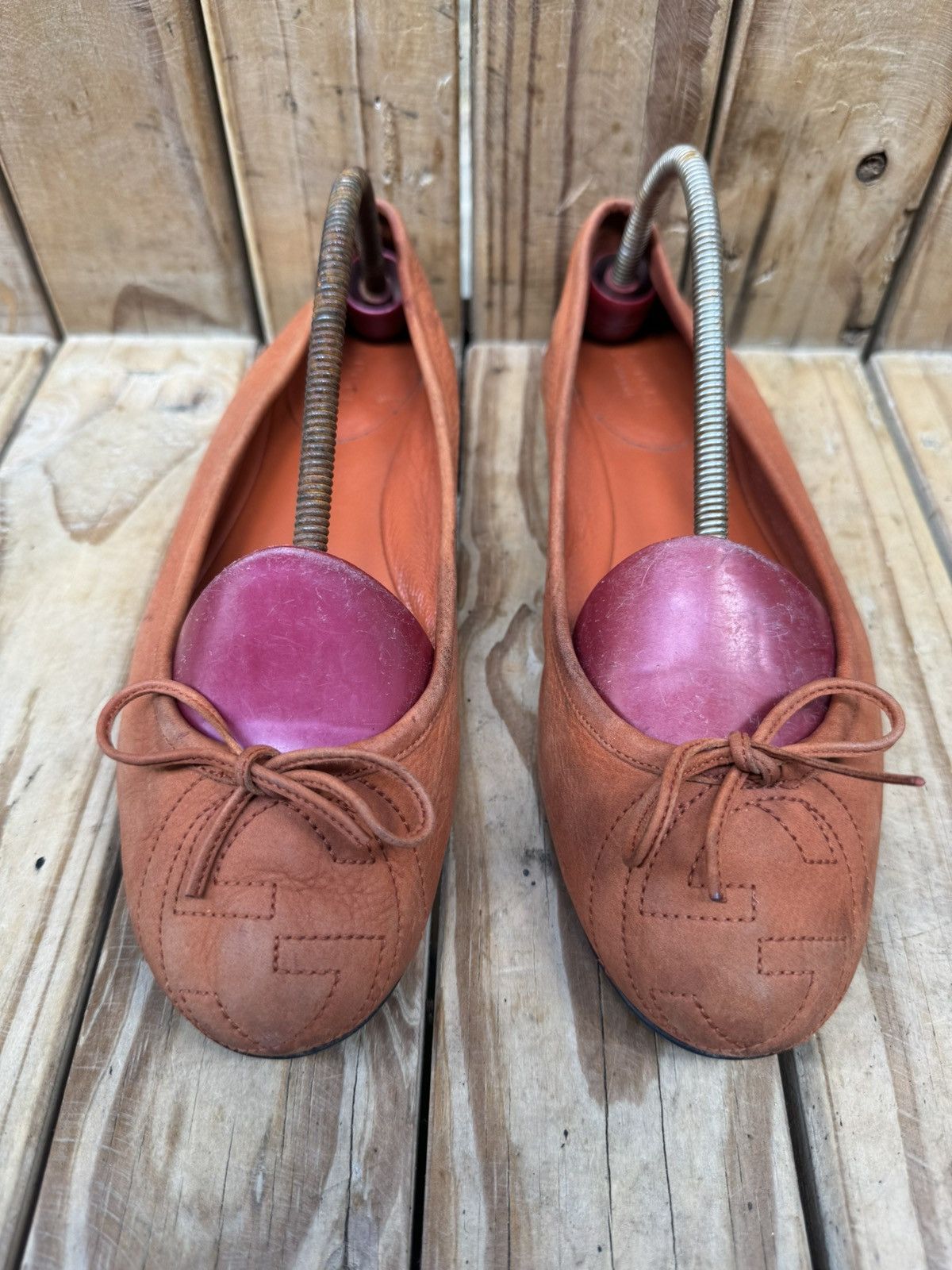 Gucci Gucci Orange women’s leather ballet flats EUR 37 US 7 Size US 7 / IT 37 - 6 Thumbnail