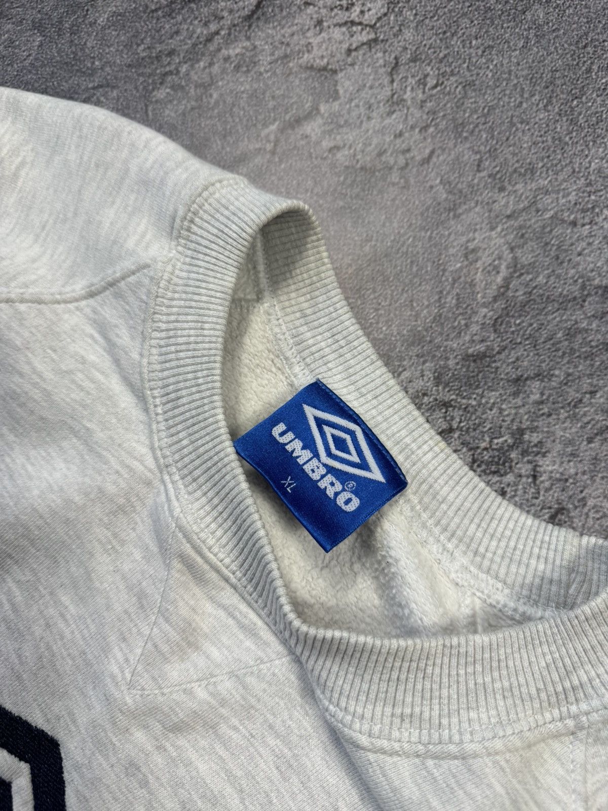 Umbro Umbro Vintage Sweatshirt — Great Condition Size US XL / EU 56 / 4 - 3 Thumbnail