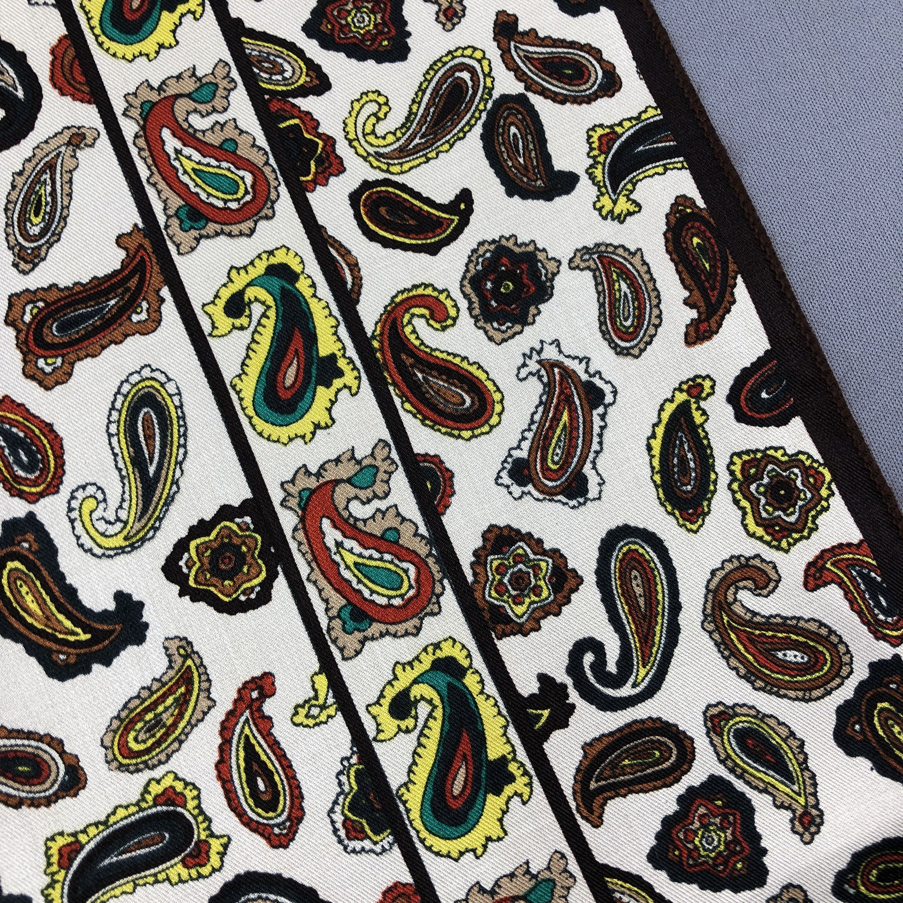 Other Vintage SILK Scarf Twill Stole Wraps Scarves Size ONE SIZE - 13 Thumbnail