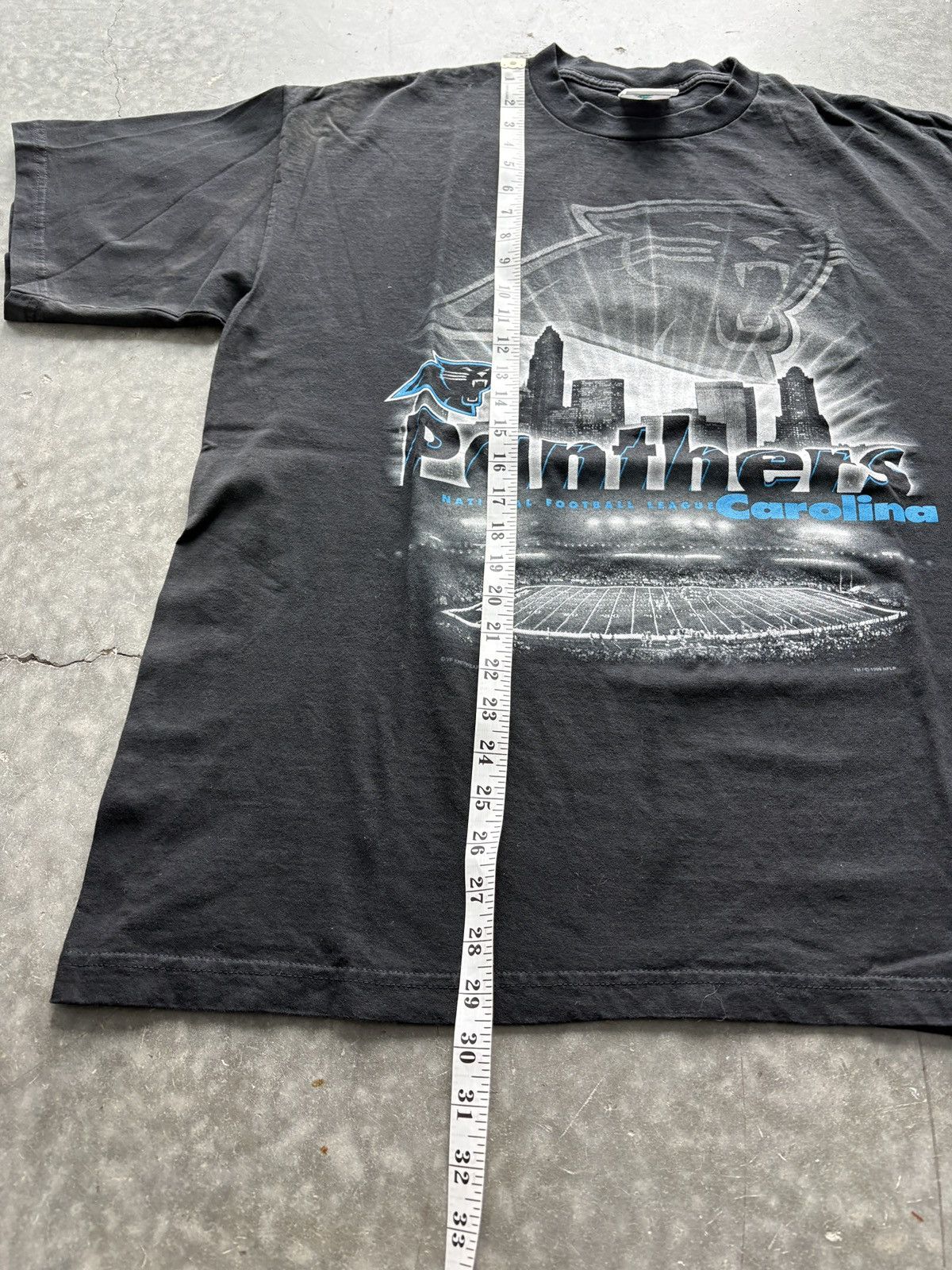 NFL Vintage 90s Carolina Panthers Graphic Tee Size US XL / EU 56 / 4 - 9 Thumbnail