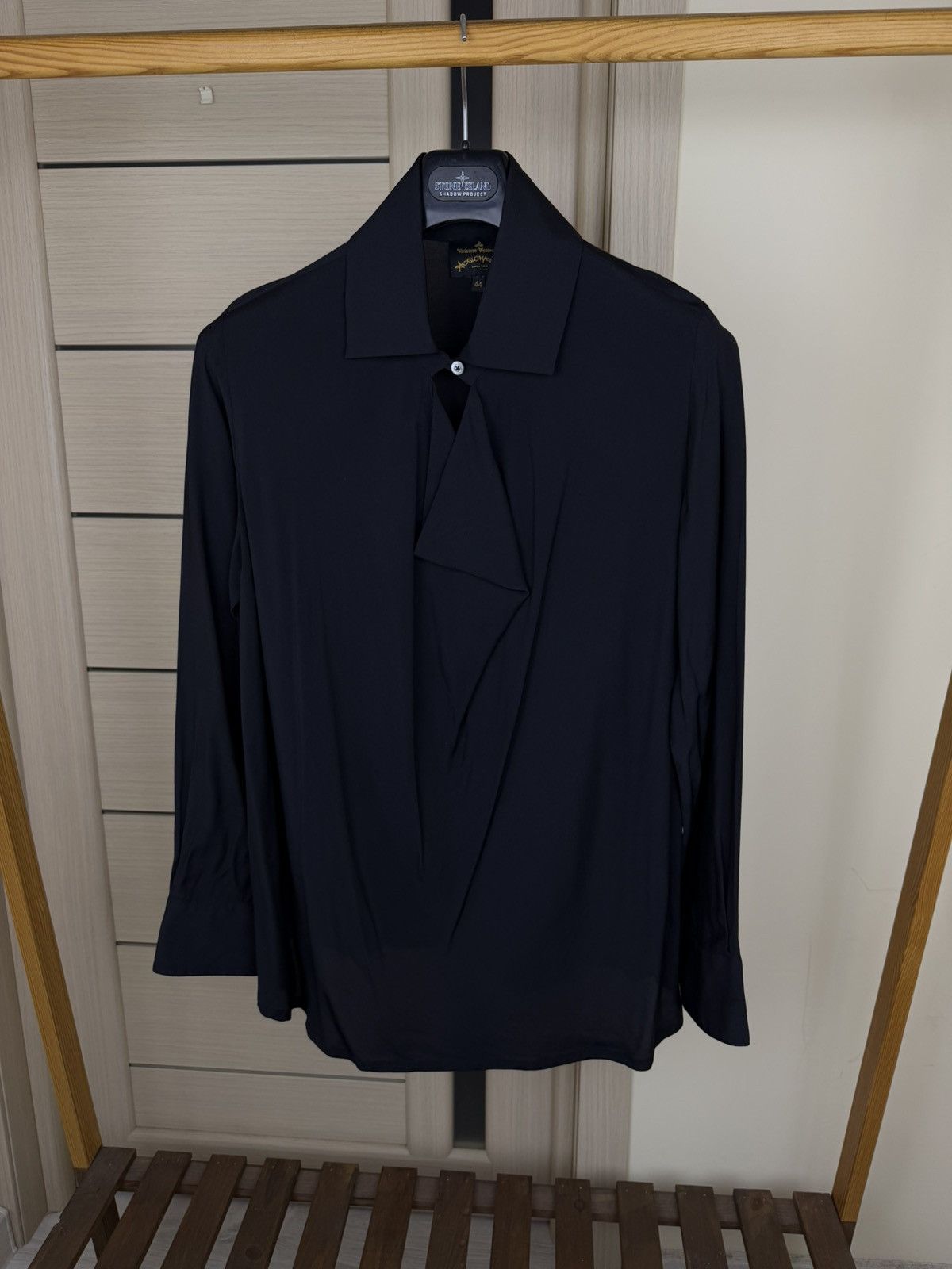 Vivienne Westwood Vivienne Westwood Womens Drape silk bloose Shirt Black Size M / US 6-8 / IT 42-44 - 2 Thumbnail