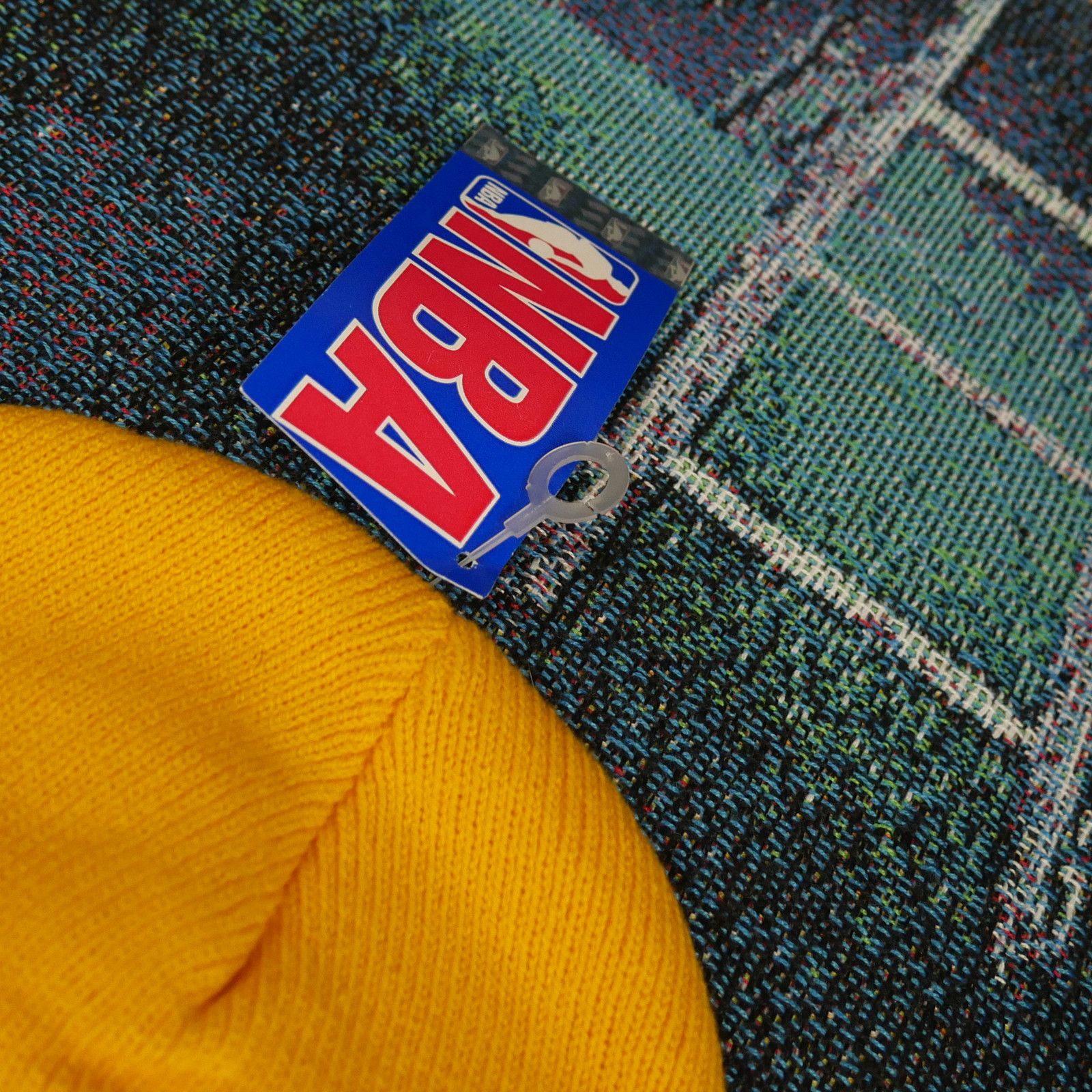 NBA NWT Vintage 90s NBA Shaq LA Lakers Beanie Size ONE SIZE - 3 Thumbnail