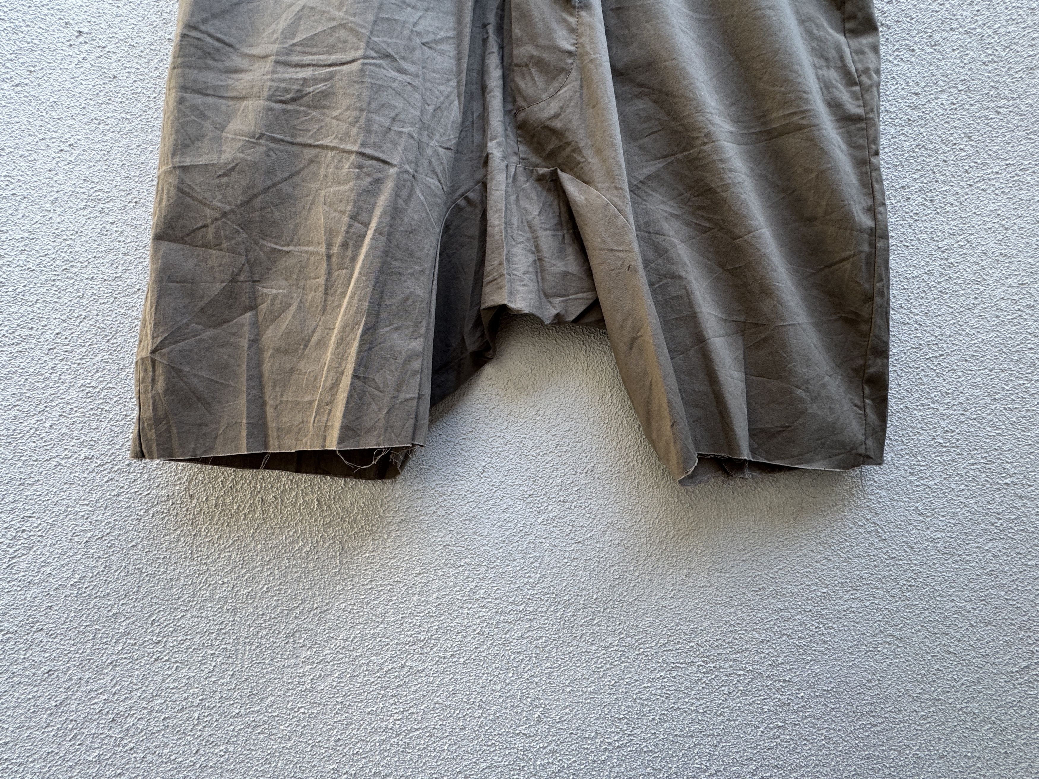 Thom Krom THOM KROM Beige Shorts Drop Crotch Black S Size US 30 / EU 46 - 6 Thumbnail