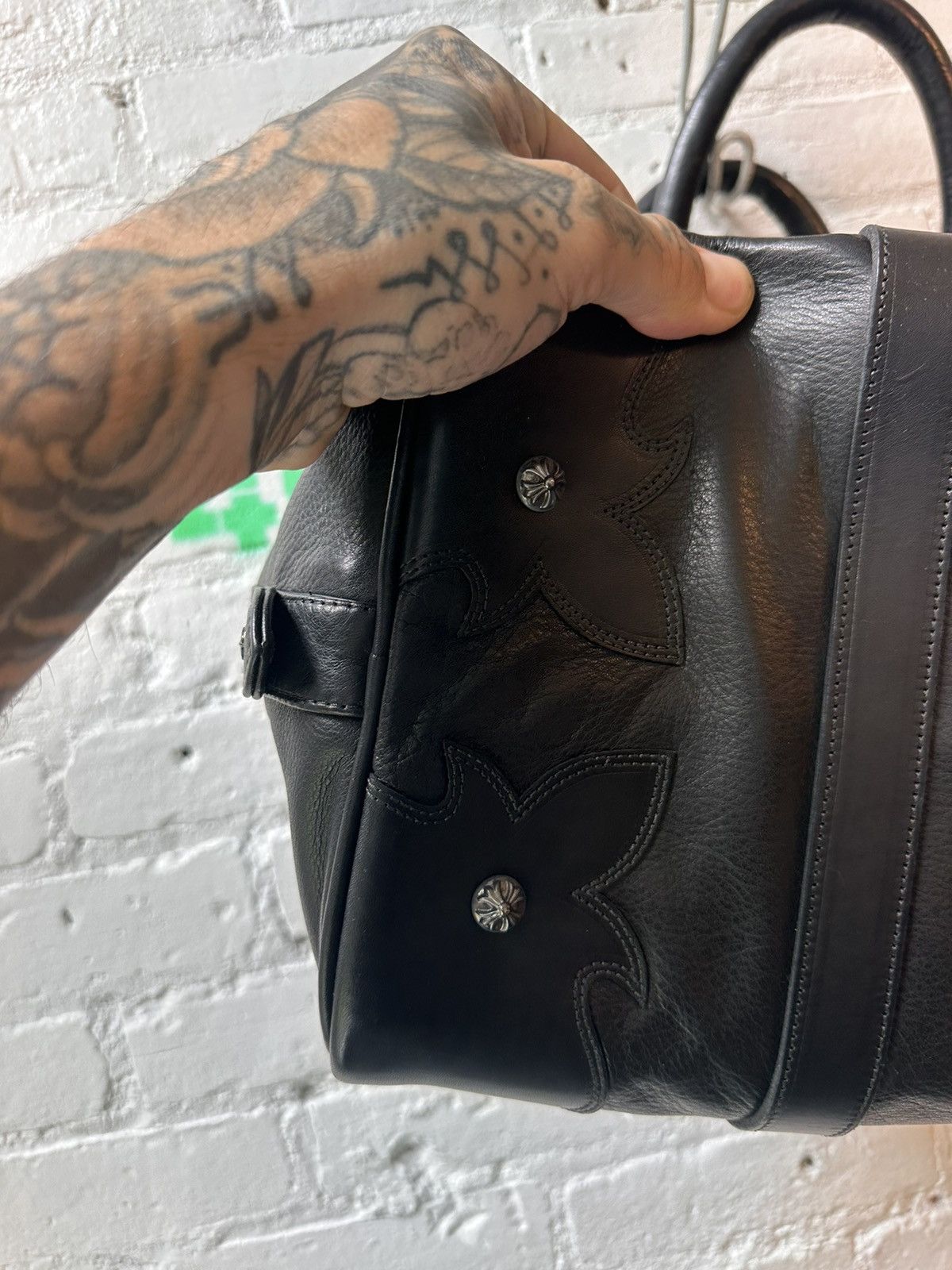 Chrome Hearts FULL LEATHER HUGE XXL LUGGAGE CHROME HEARTS DUFFLE BAG Size ONE SIZE - 11 Thumbnail