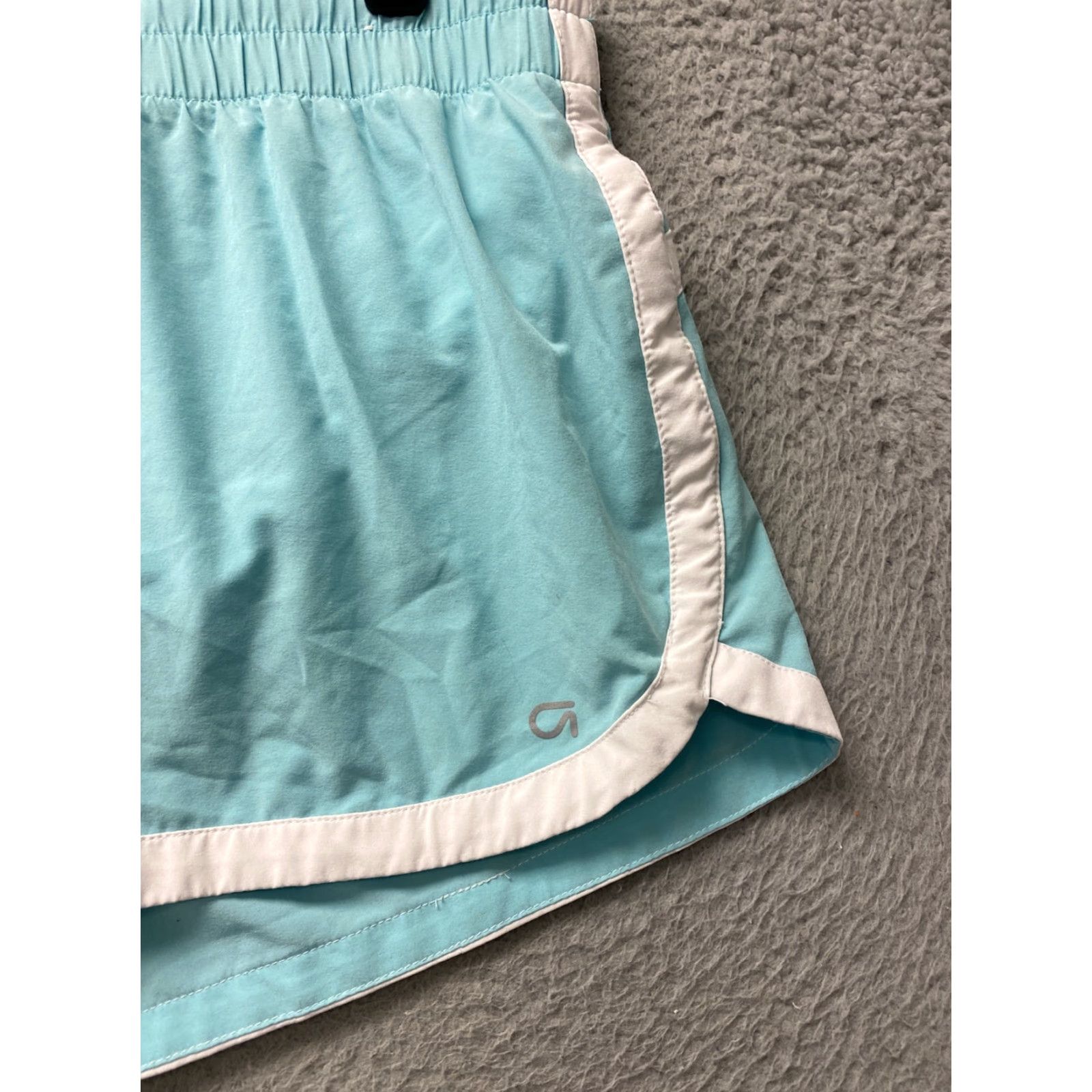 Gap Gap Women Athletic Shorts L mint green / 107-39 Size 36" / US 14 / IT 50 - 2 Thumbnail