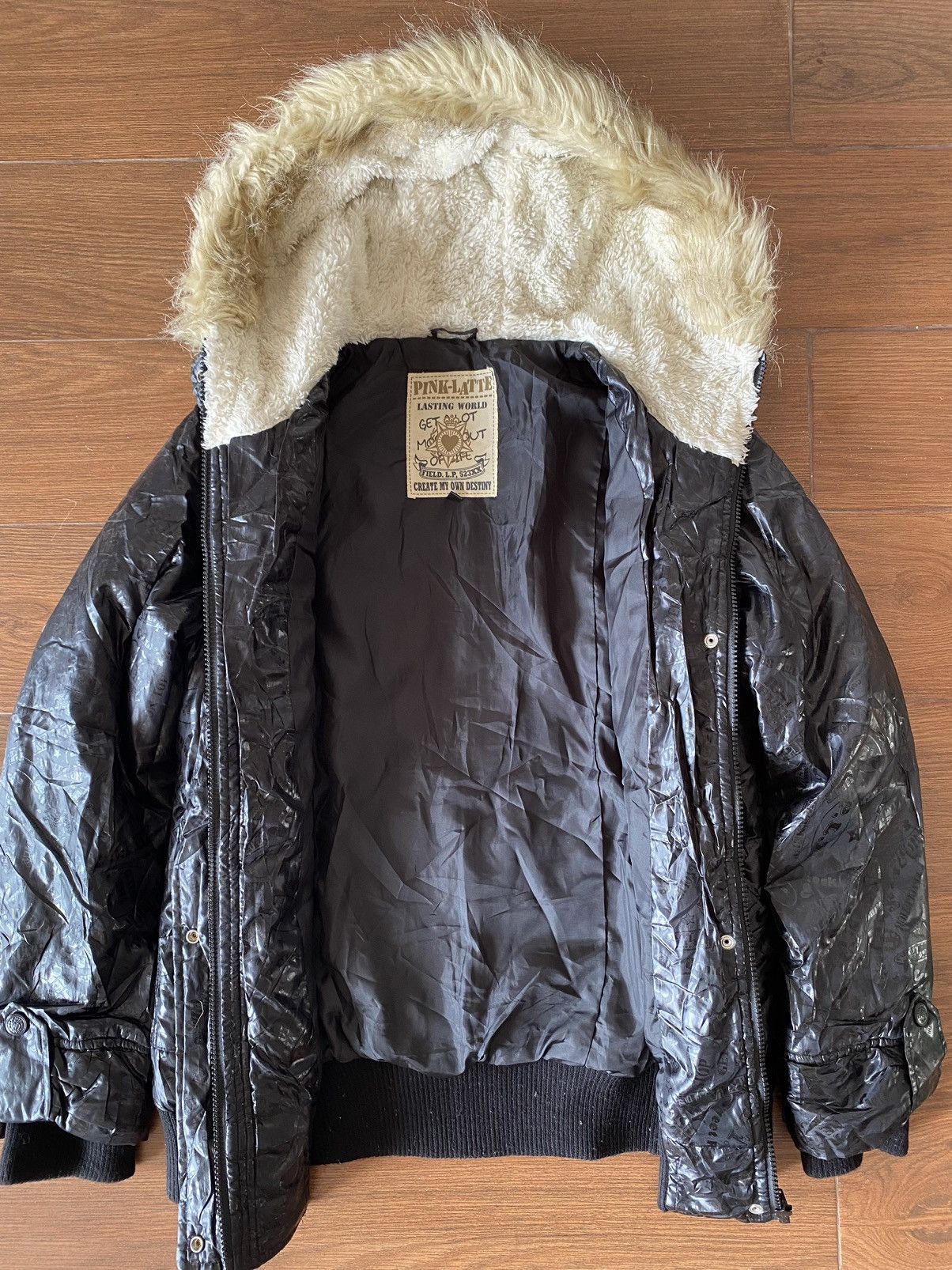 GOSTAR DE FUGA Pink Latte Puffer Fur Monogram Like IFSW9 Style Size US M / EU 48-50 / 2 - 11 Thumbnail