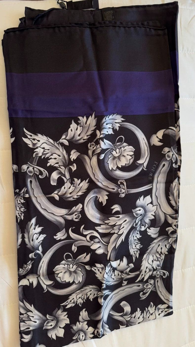 Loewe LOEWE Silk square scarf + size: 90*90cm Size ONE SIZE - 2 Thumbnail