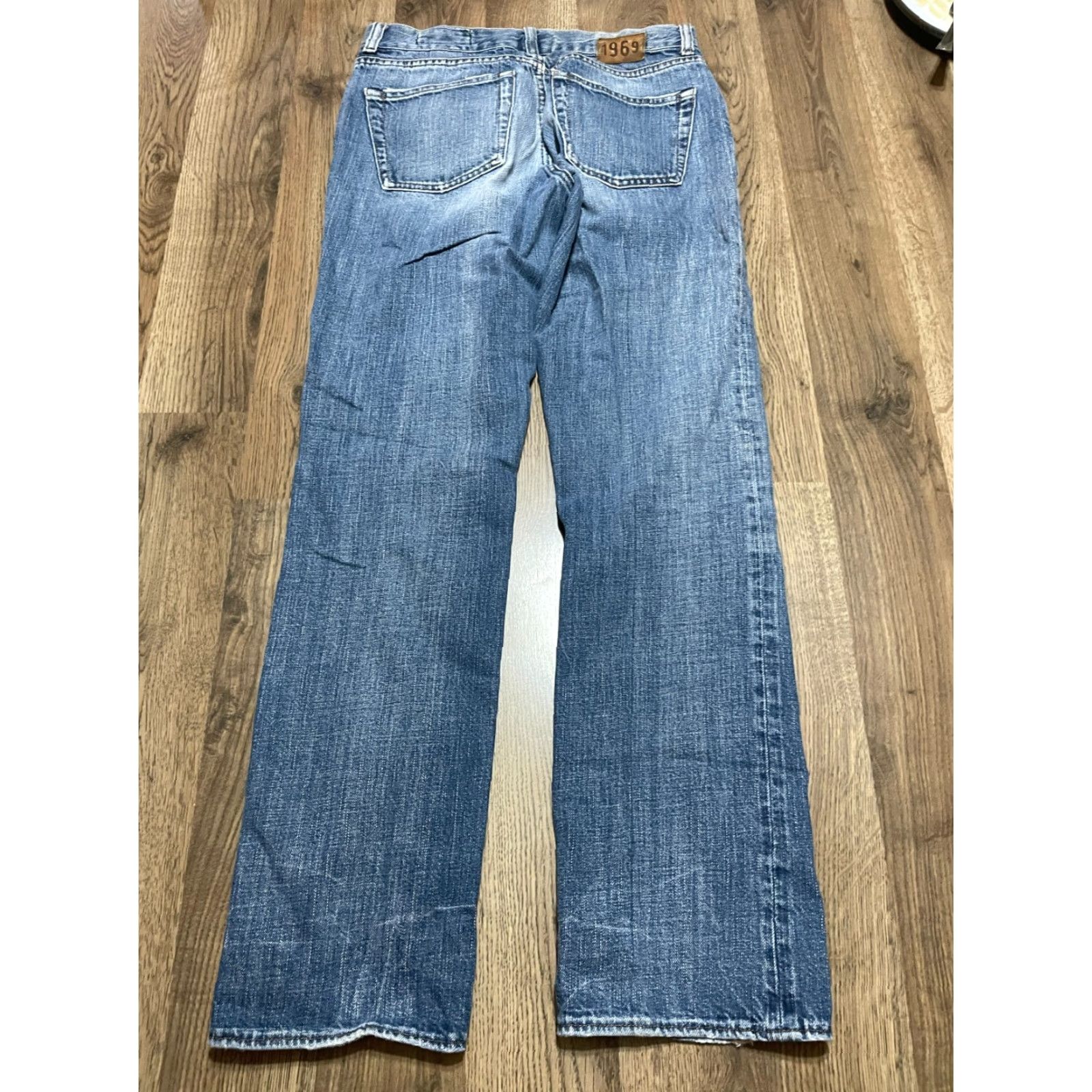 Gap VINTAGE Gap Jeans Women’s Size 27? Blue Denim Bootcut Pockets 1969 GAP 1969 Jeans Womens Size 27? Blue Denim Bootcut Pockets Regular Inseam 28 in Size 27" / US 4 / IT 40 - 2 Thumbnail