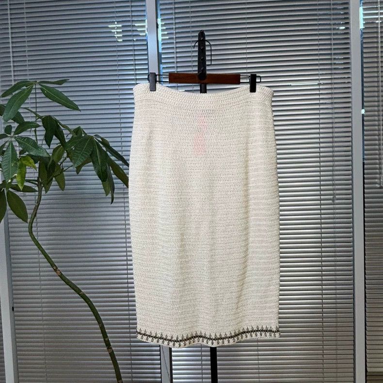 Chanel Chanel Hemp skirt Size 27" / US 4 / IT 40 - 1 Thumbnail