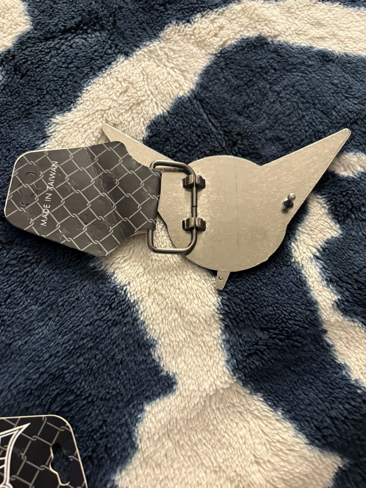 Tapout NWT lightning bolt eagle belt buckle Size 30 - 2 Thumbnail