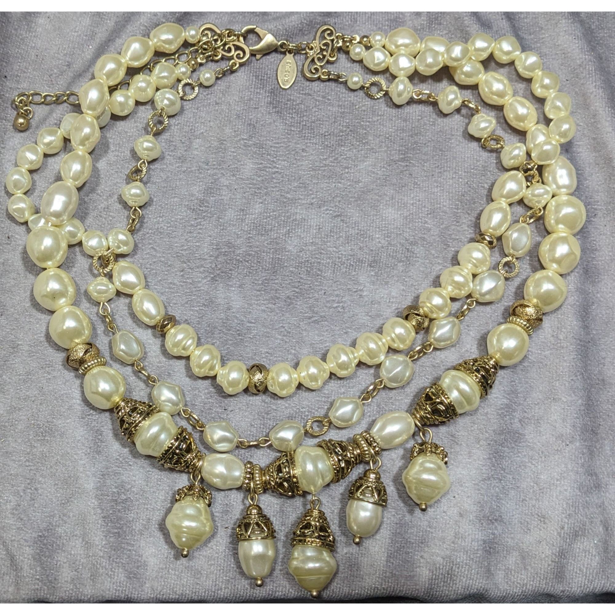 Chicos Chicos Chunky Glam Victorian Style Faux Pearl Layered Neckla Size ONE SIZE - 6 Thumbnail