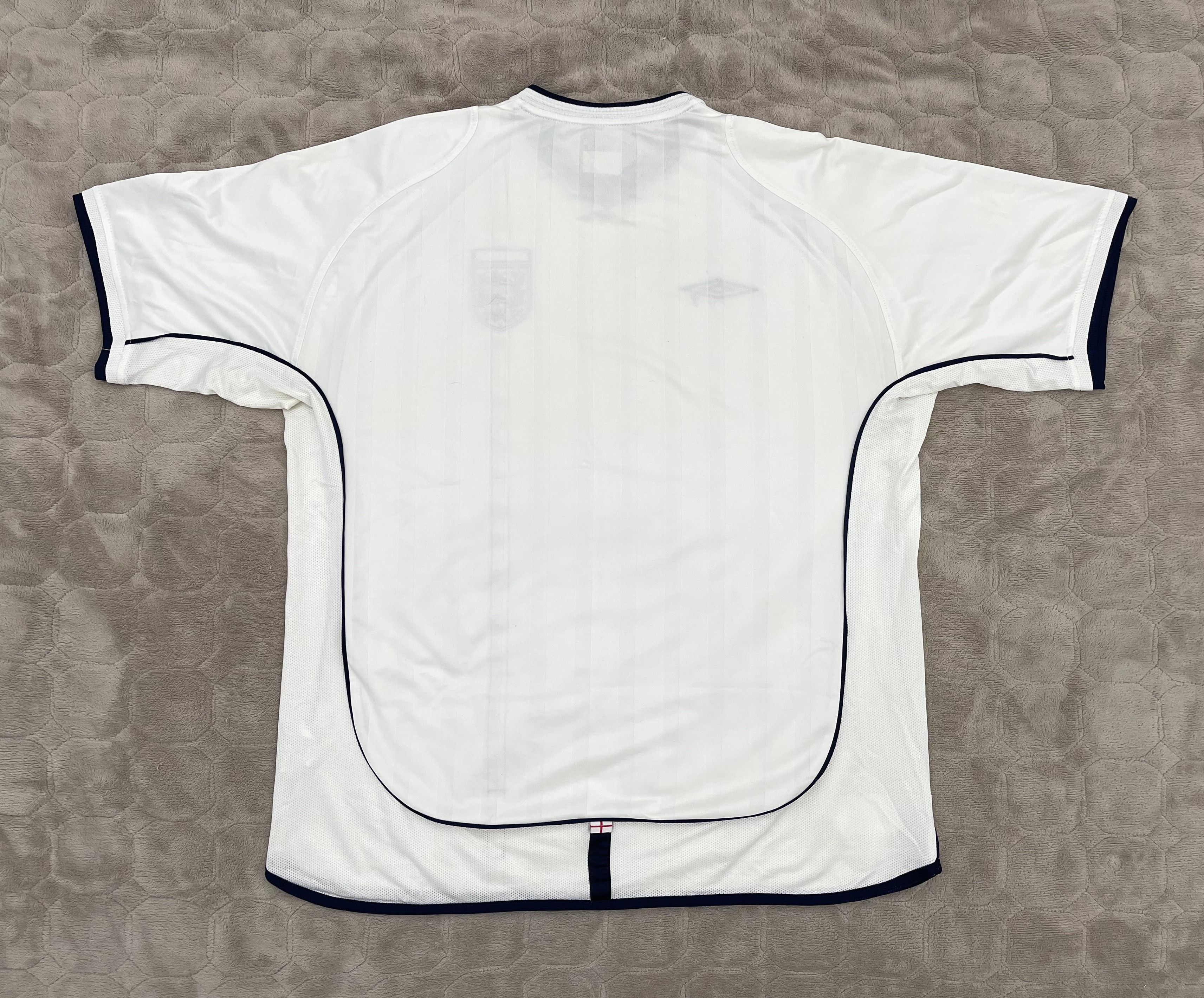 Umbro UMBRO ENGLAND Football Size US XXL / EU 58 / 5 - 4 Thumbnail