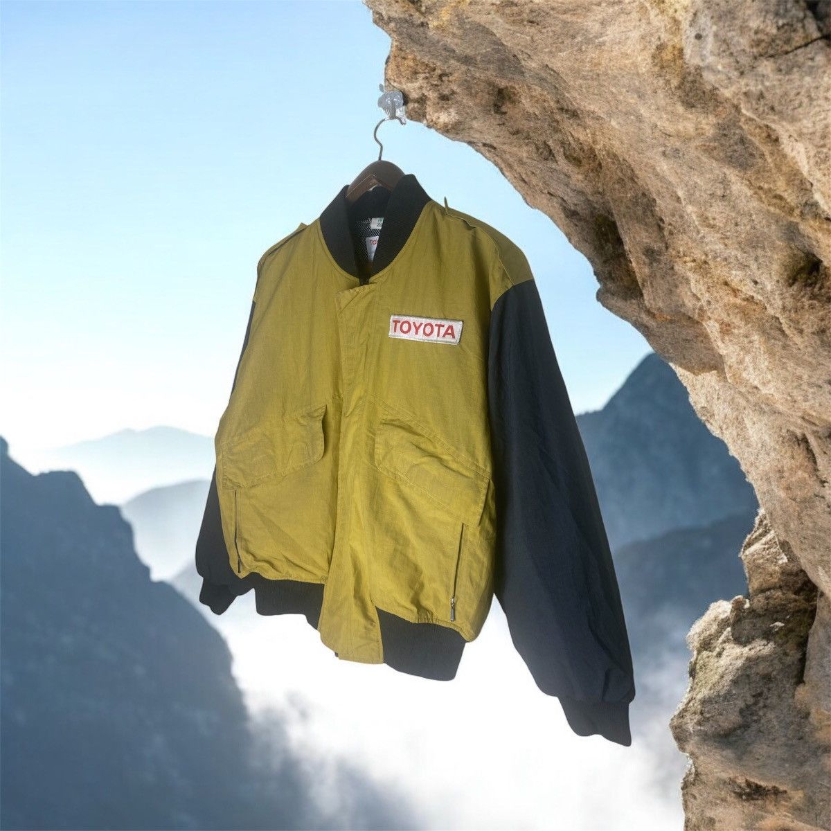 Gear for Sports × Japanese Brand Vintage Toyota Racing JDM Bomber Jacket Size US L / EU 52-54 / 3 - 2 Thumbnail