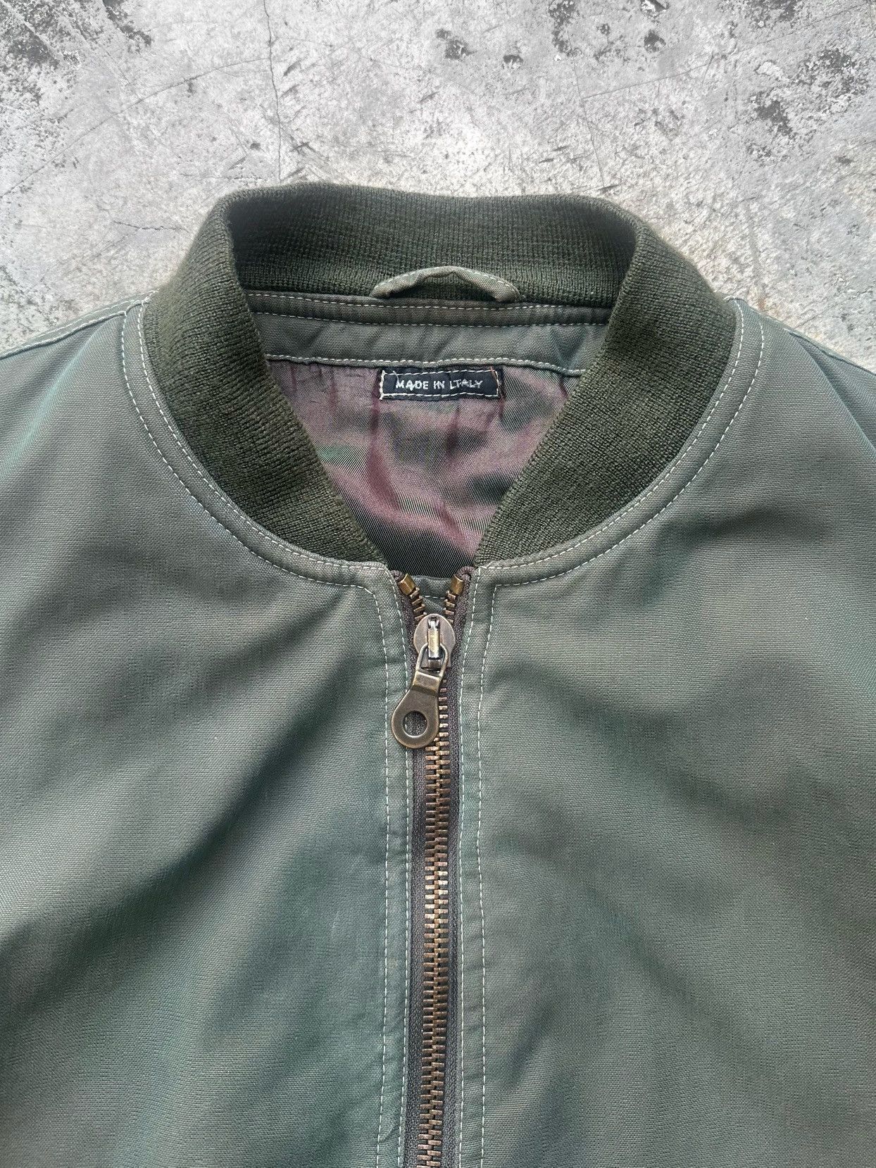 Emporio Armani 90s Iridescent Felt Logo Bomber Size US L / EU 52-54 / 3 - 2 Thumbnail
