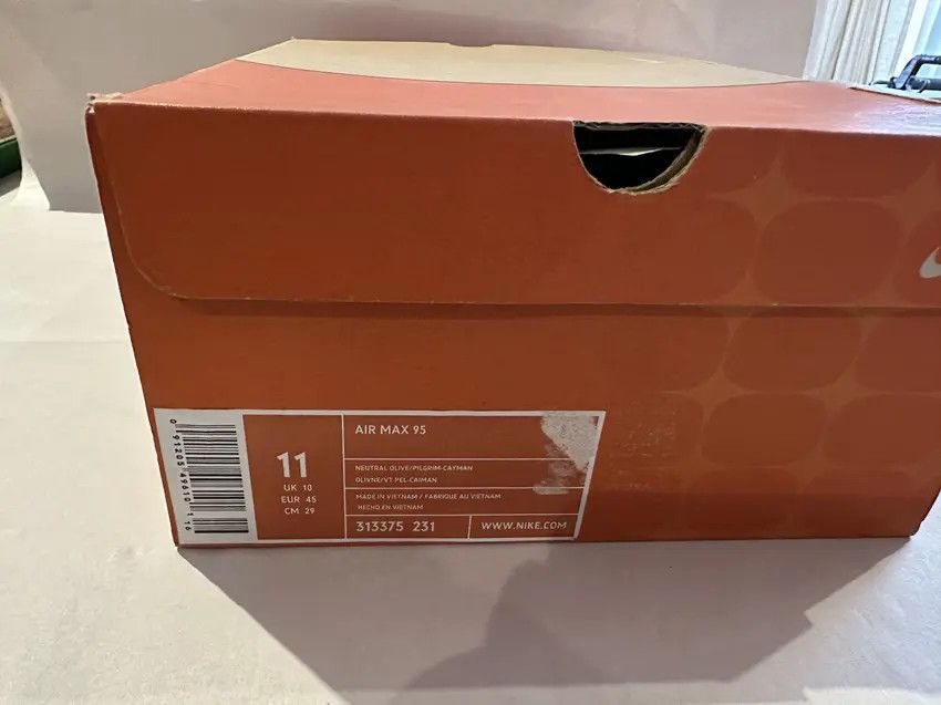 Nike BRAND NEW *RARE* Nike Air Max 90 Anniversary Cork SZ 11 Size US 11 / EU 44 - 12 Thumbnail