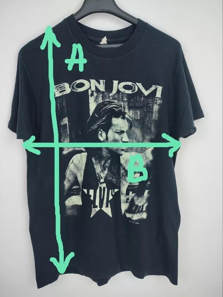 Vintage Rare Bon Jovi 1993 world tour vintage t shirt Size XL Size US XL / EU 56 / 4 - 17 Thumbnail