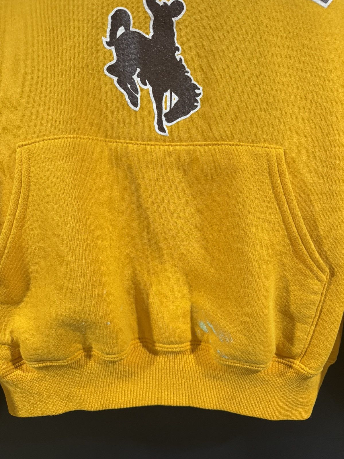 Vintage 1990s Vintage Wyoming College Grunge Paint Hoodie S Size US S / EU 44-46 / 1 - 3 Thumbnail