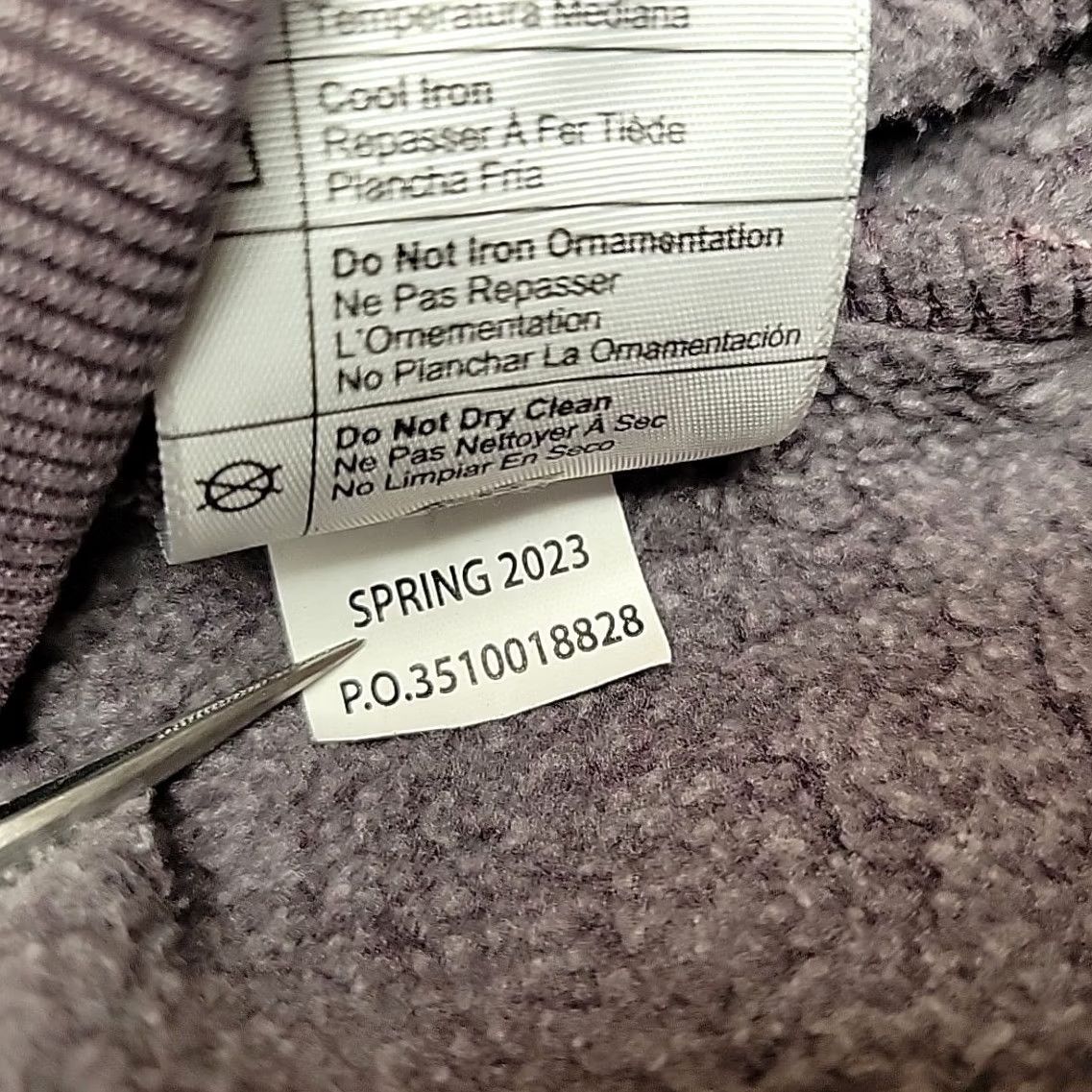 Carhartt VINTAGE Carhartt Hoodie Womens Small Purple Relaxed Fit Hooded Logo Sweatshirt TS0288 W Size M / US 6-8 / IT 42-44 - 6 Thumbnail