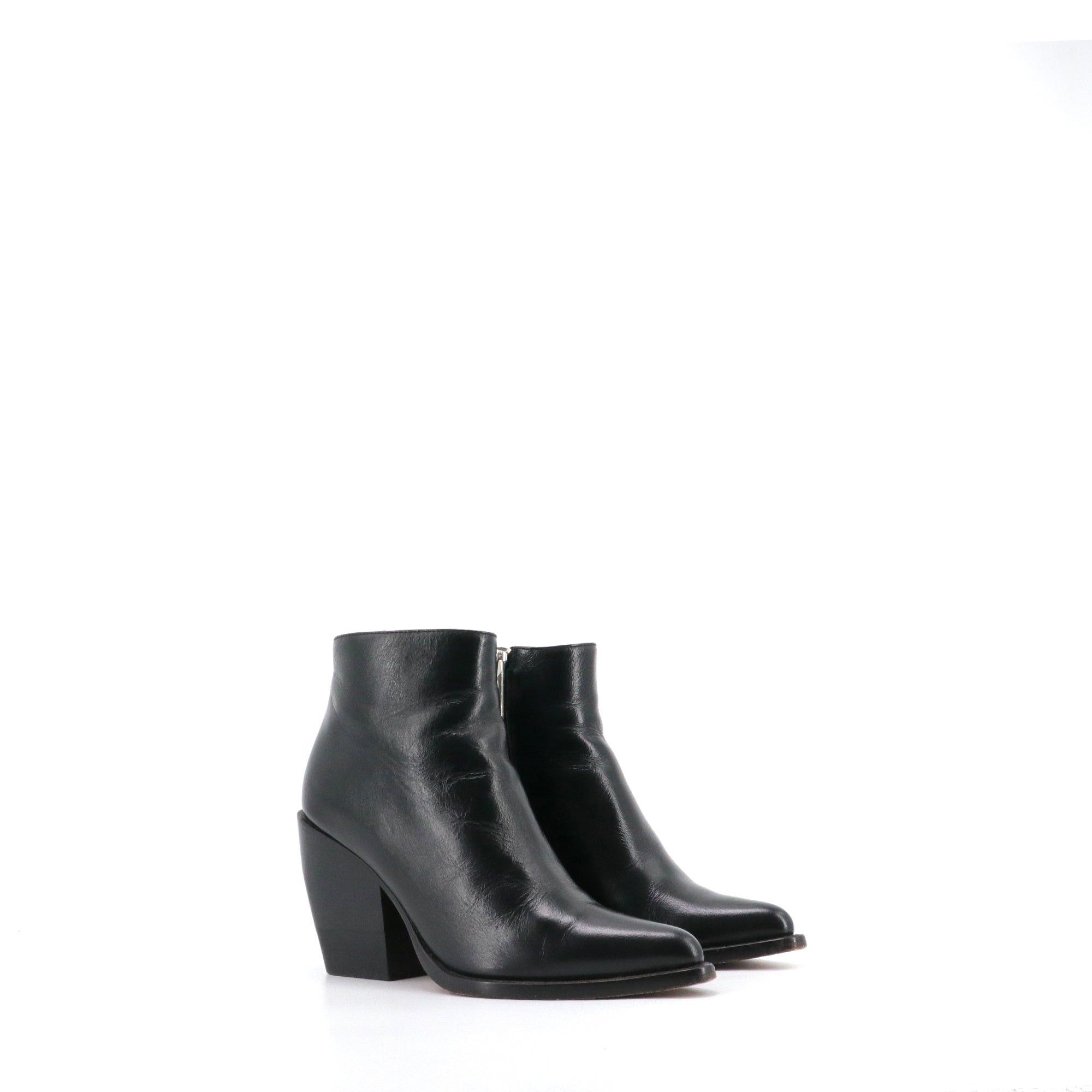 Chloe CHLOÉ - Rylee Chloé ankle boots in black leather (T37.5) Size US 6.5 / IT 36.5 - 1 Thumbnail