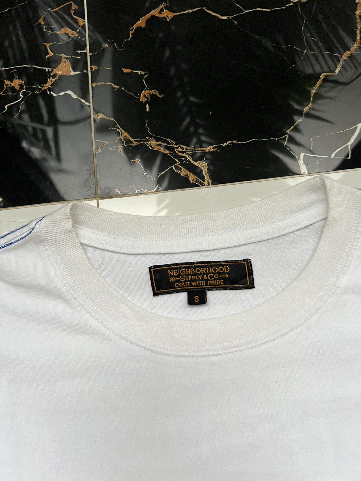 Neighborhood × Vintage 90’s NEIGHBORHOOD RARE RETRO Y2K BIG DOUBLE SIDE LOGO TEE Size US S / EU 44-46 / 1 - 5 Thumbnail