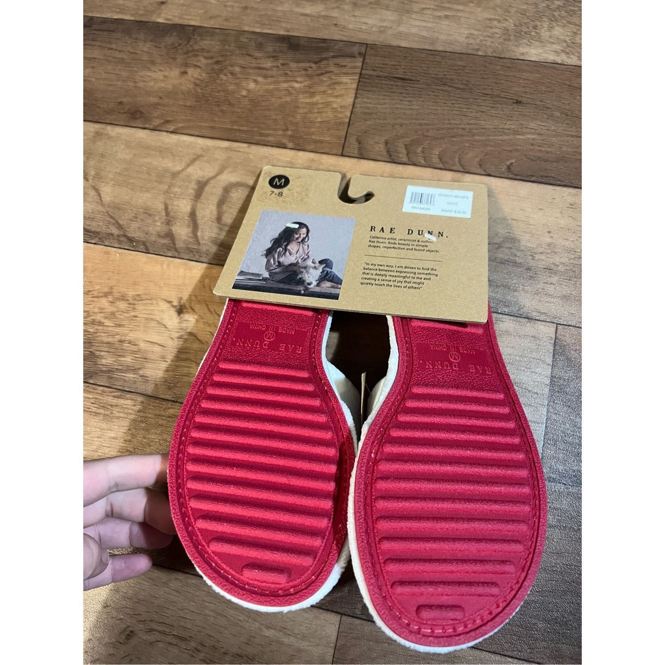 Other Rae Dunn USA Woman’s Slippers Size Medium 7-8 NEW MSRP $38 Size US 7 / IT 37 - 7 Thumbnail
